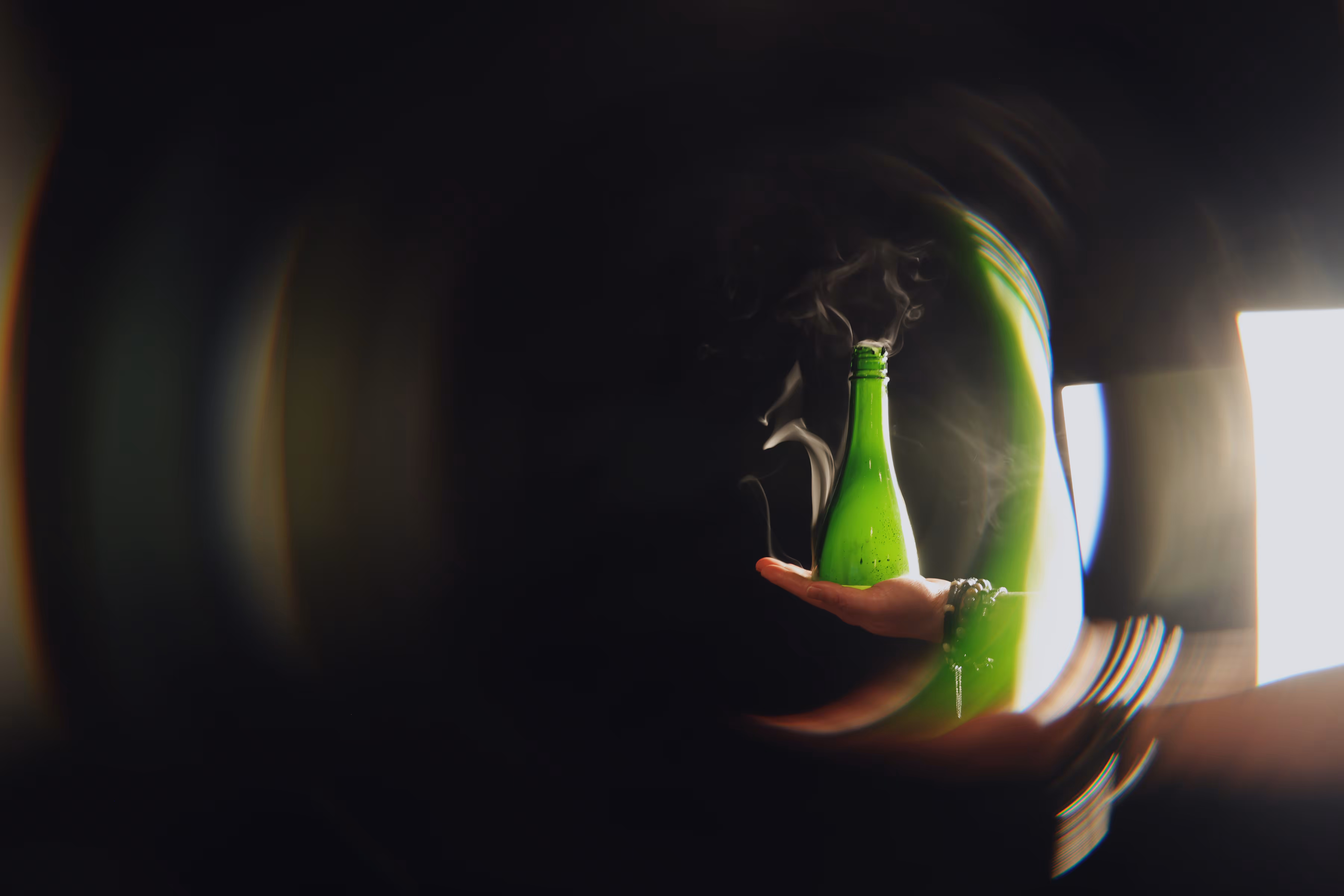 _unsealed bottle