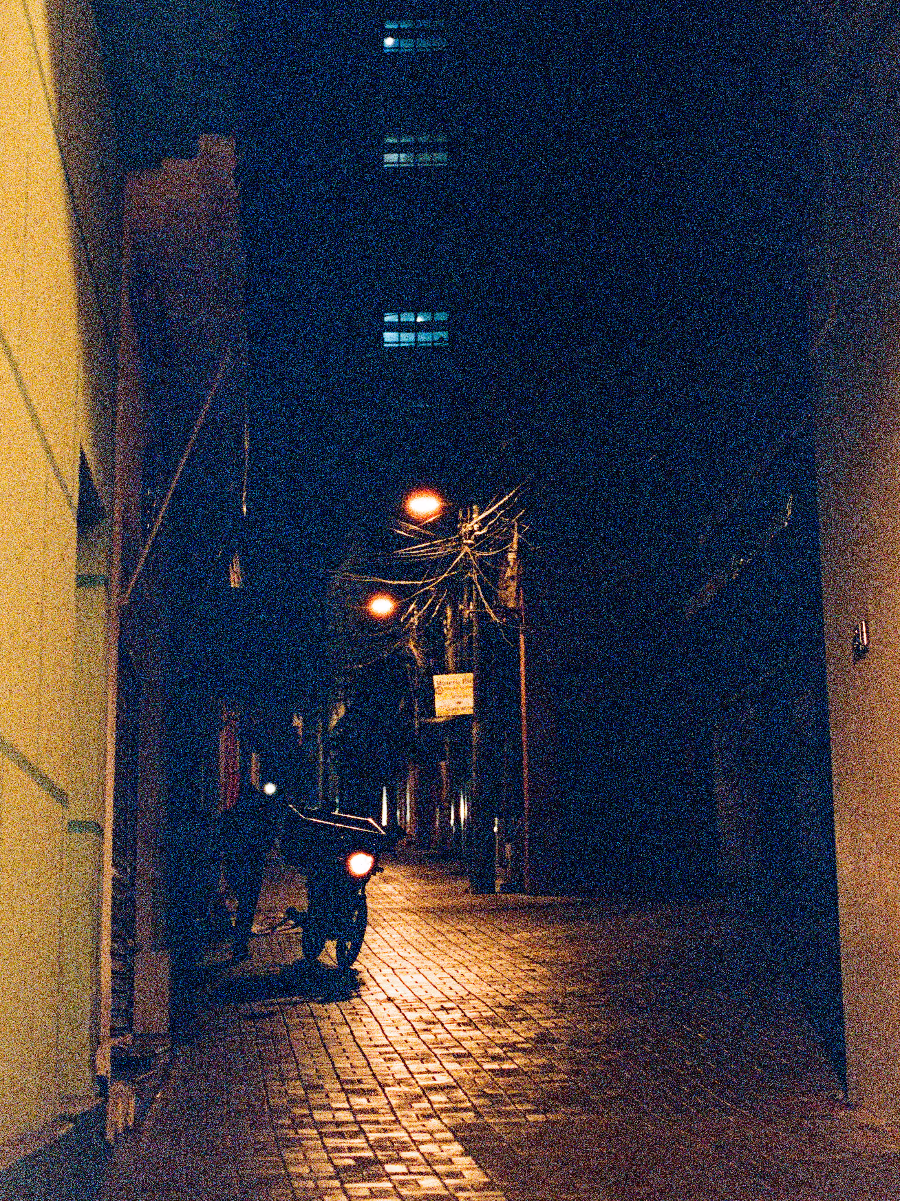 cuiaba night walk I