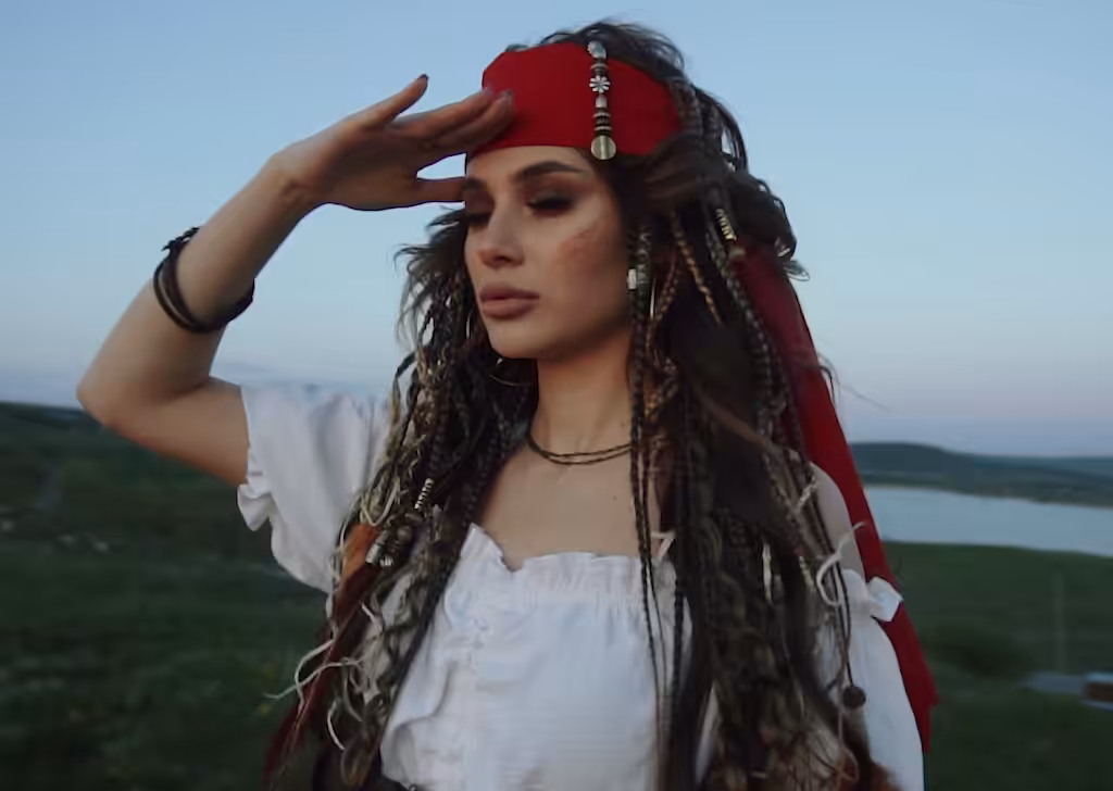 #7_Pirate face