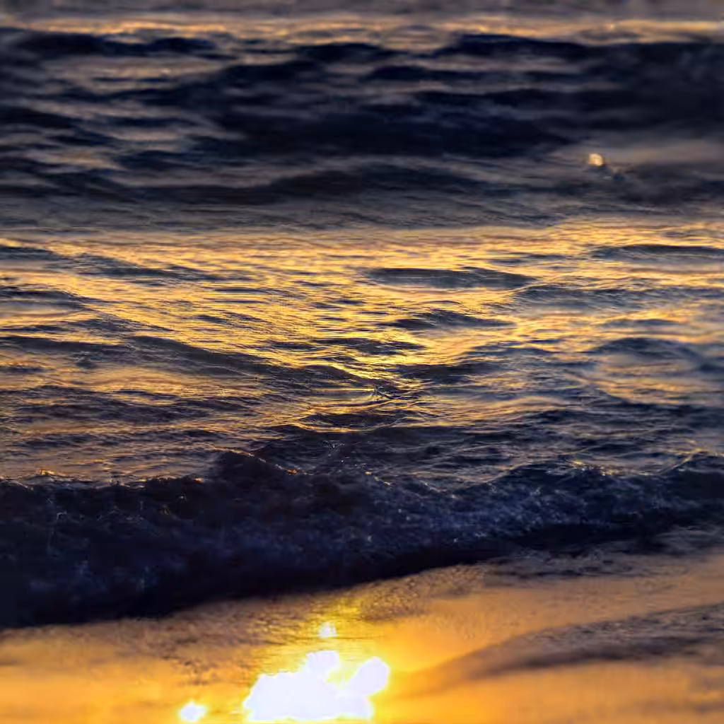 April 17, 2021 / Synthetic Venice Sunset