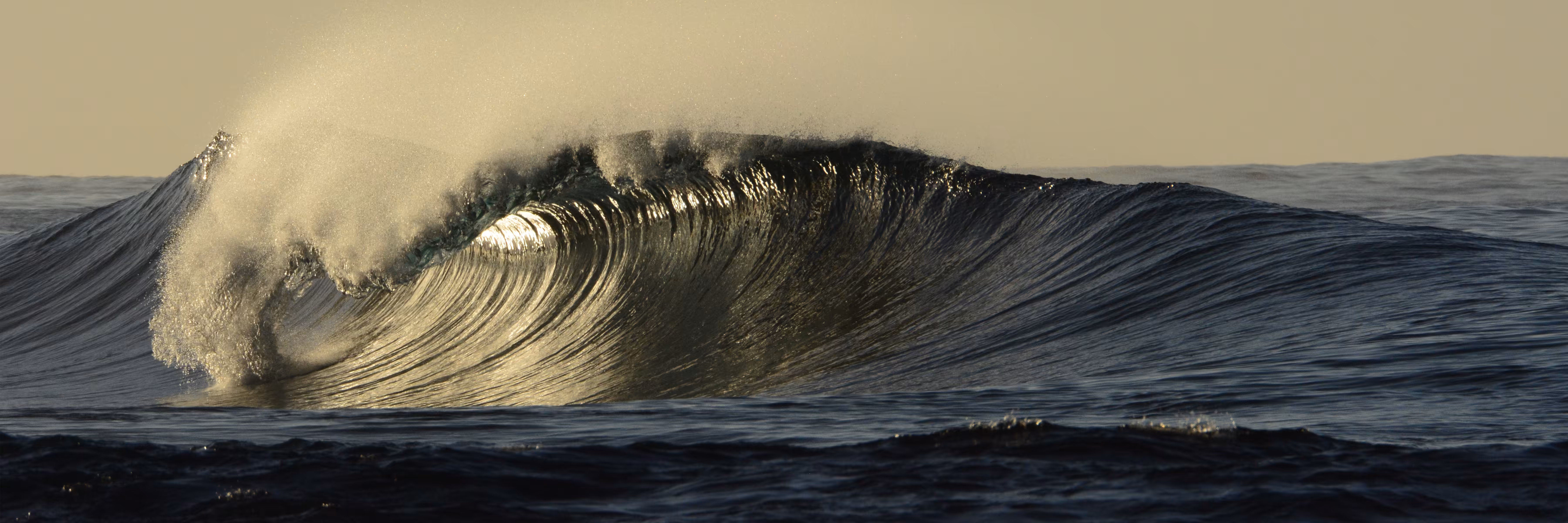 Ke'e Golden Wave