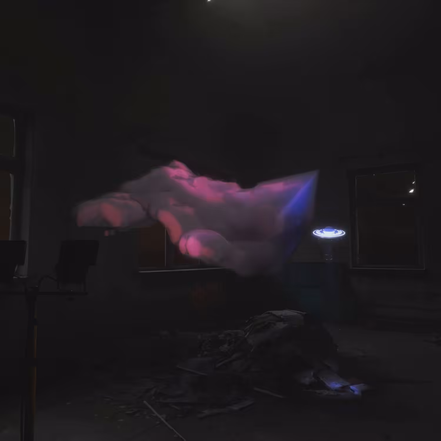 clandestine cloud̶̛͔̰̺͓̘̳͔̥̰̦̀̋̋̆͆̈́̕̚