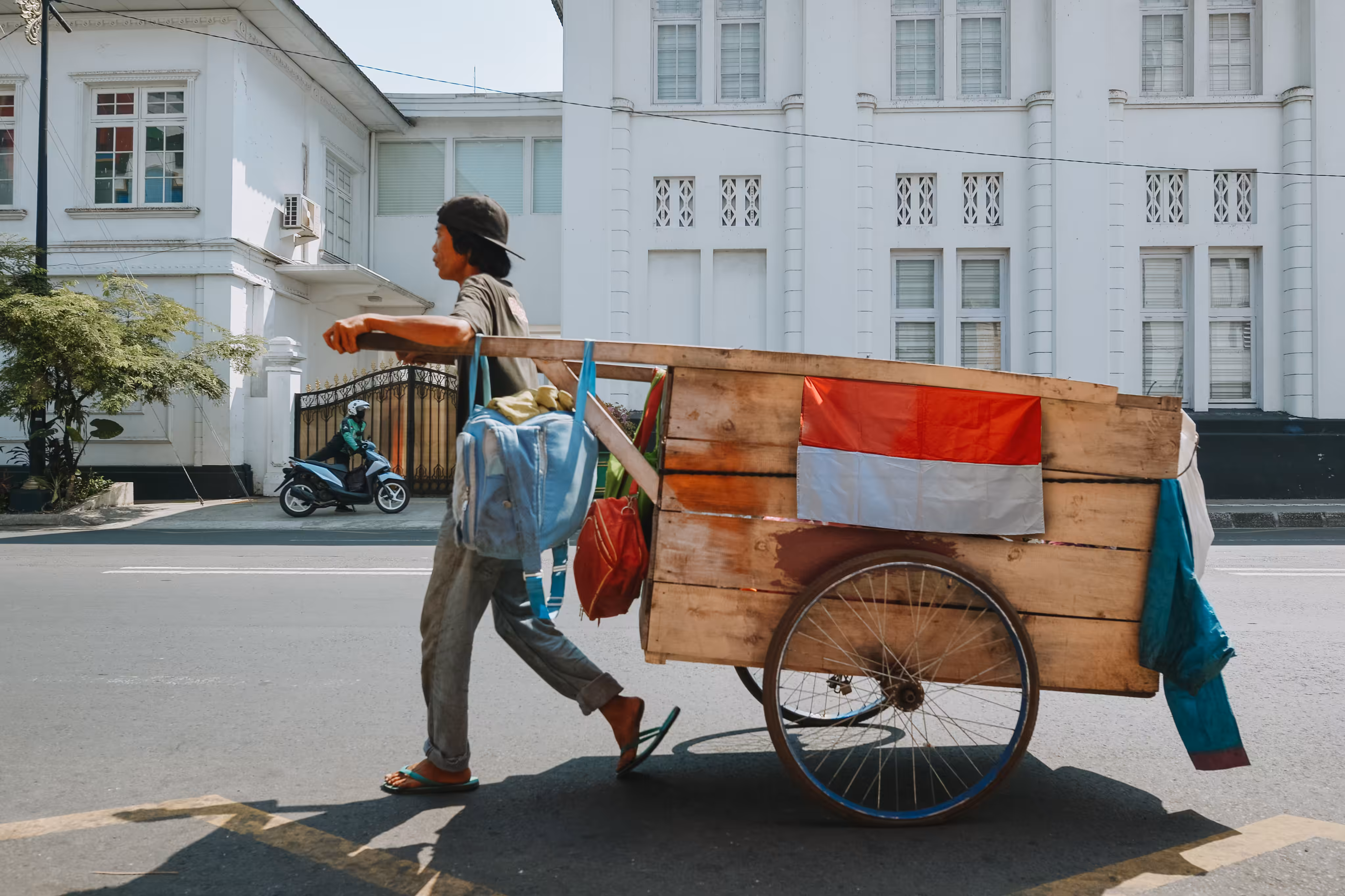 tetap berjuang