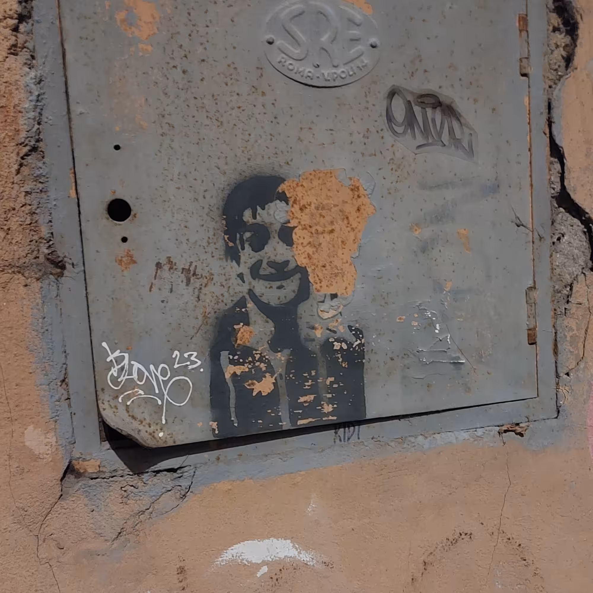 Street Photography : Small Graffiti 