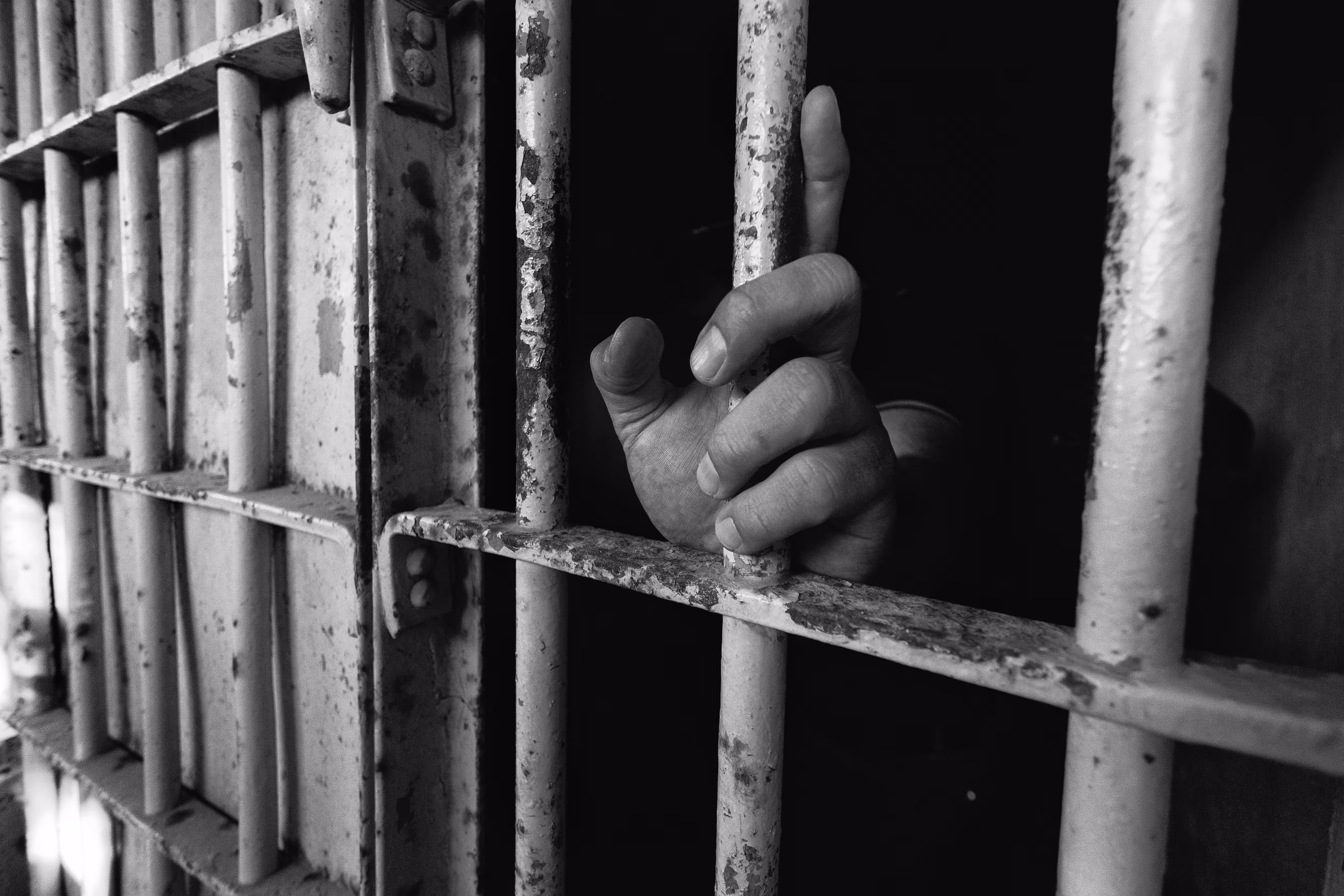 prisoner-2