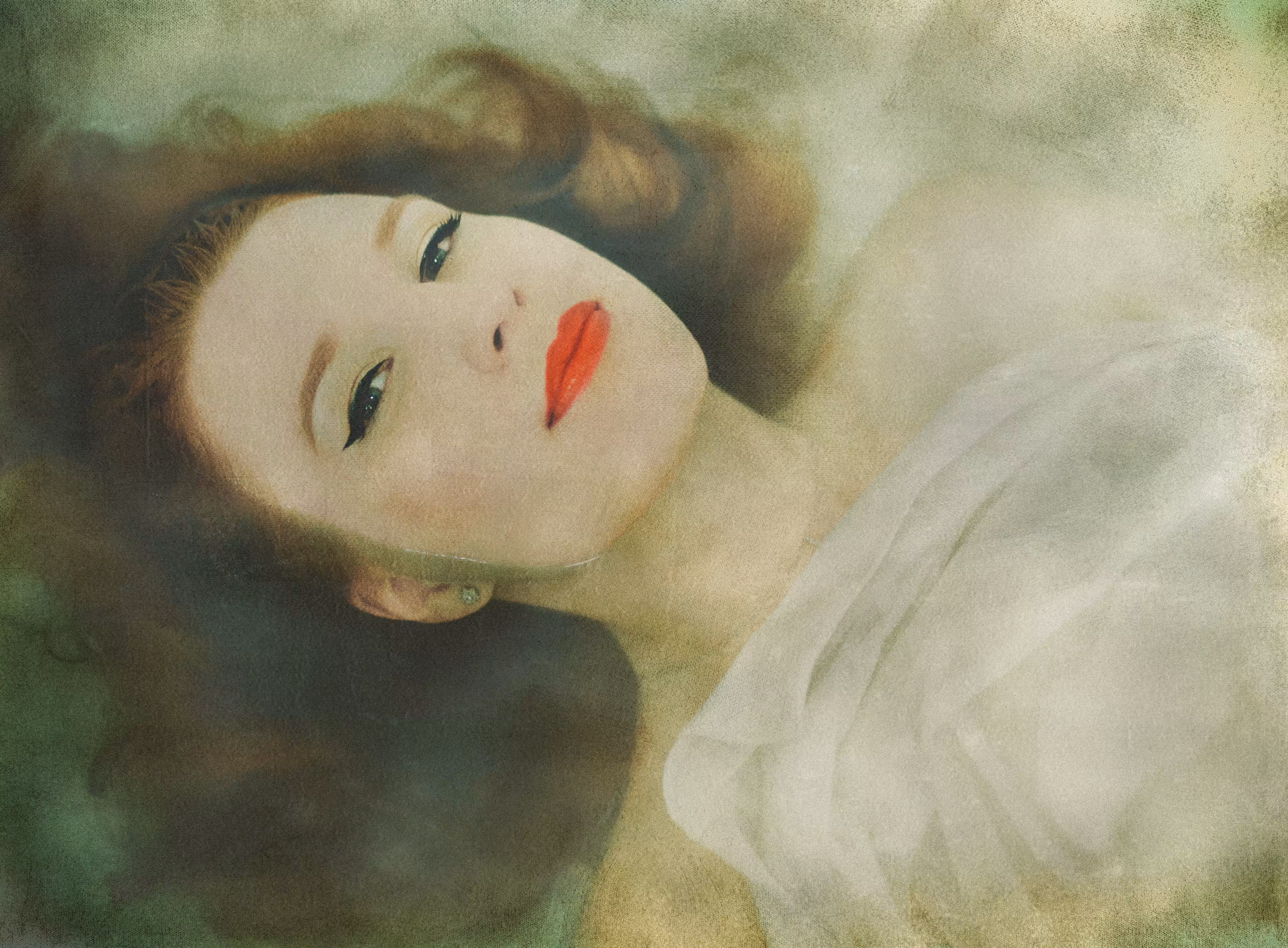 Ethereal Beauty: Red Lips