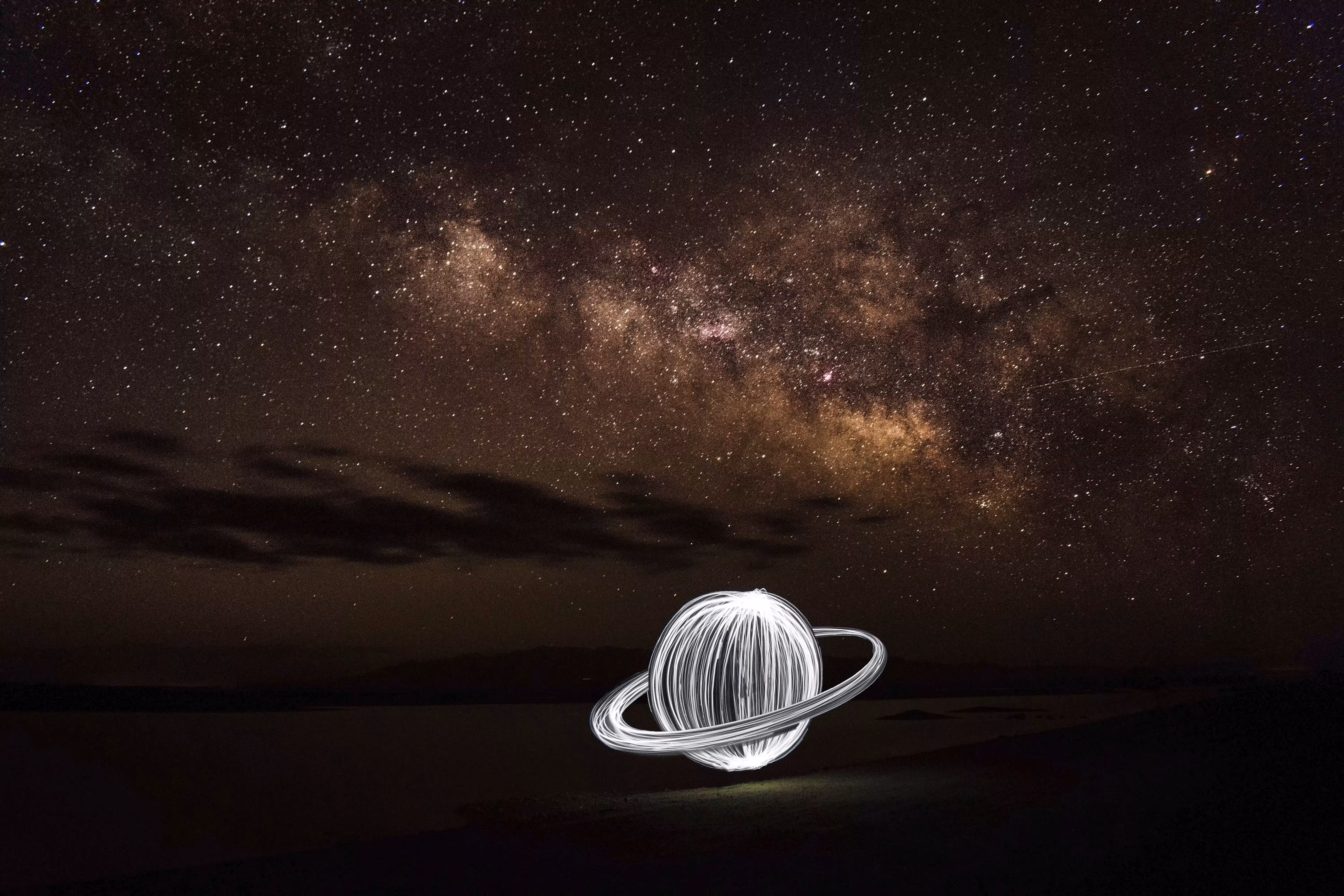 saturn on the ground