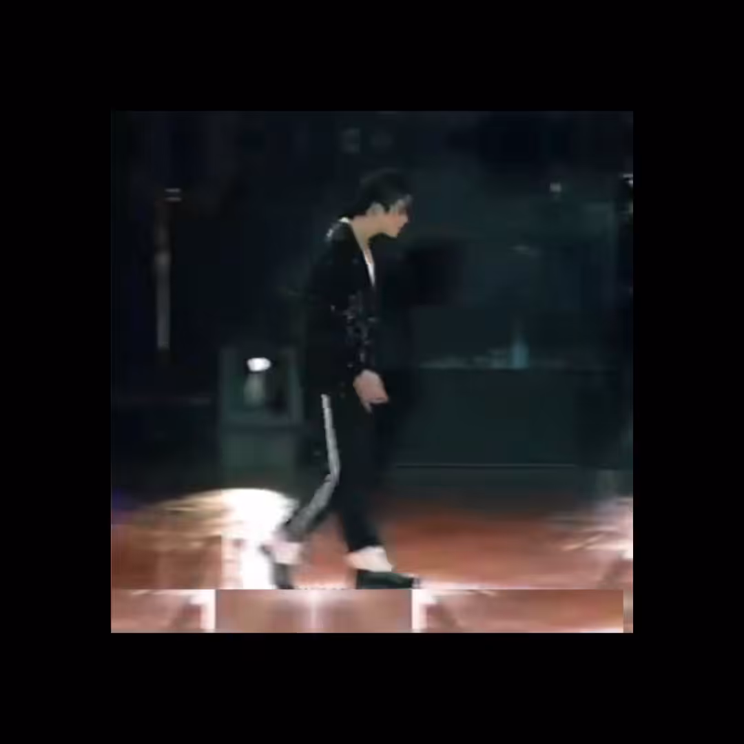 MOONWALK