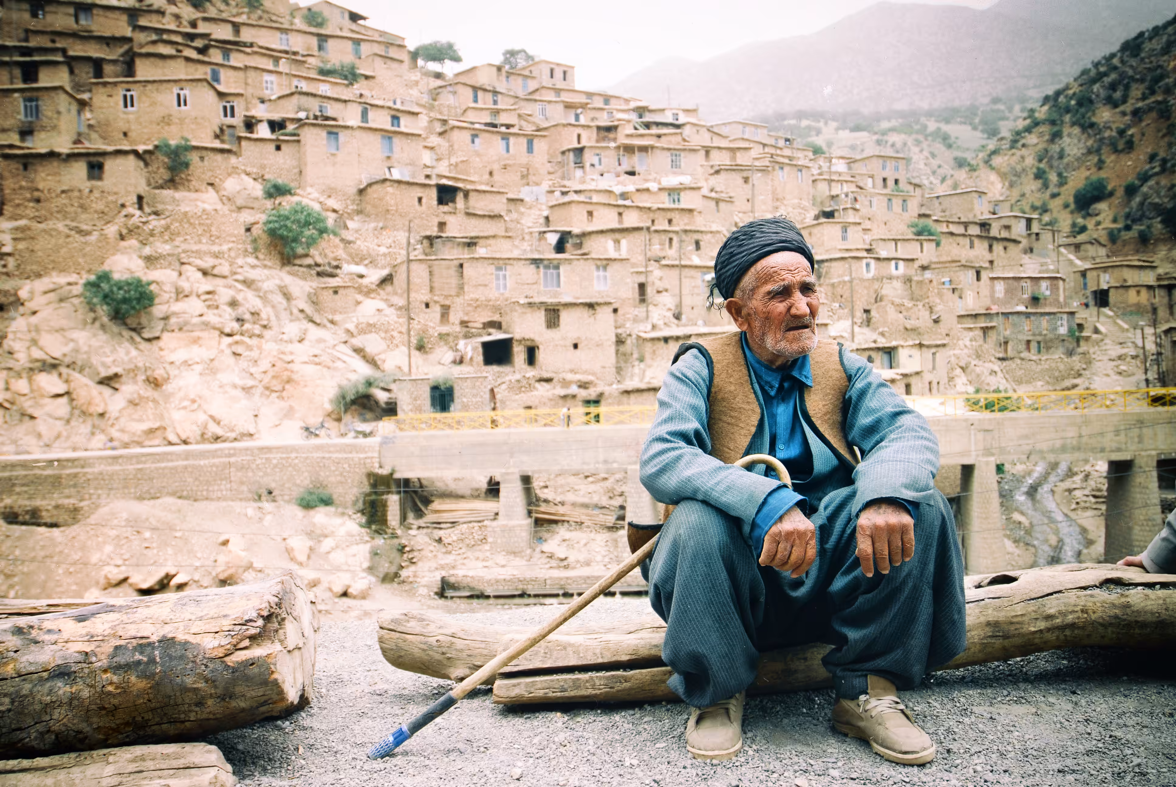 Rodeo posts: Life between borders #1