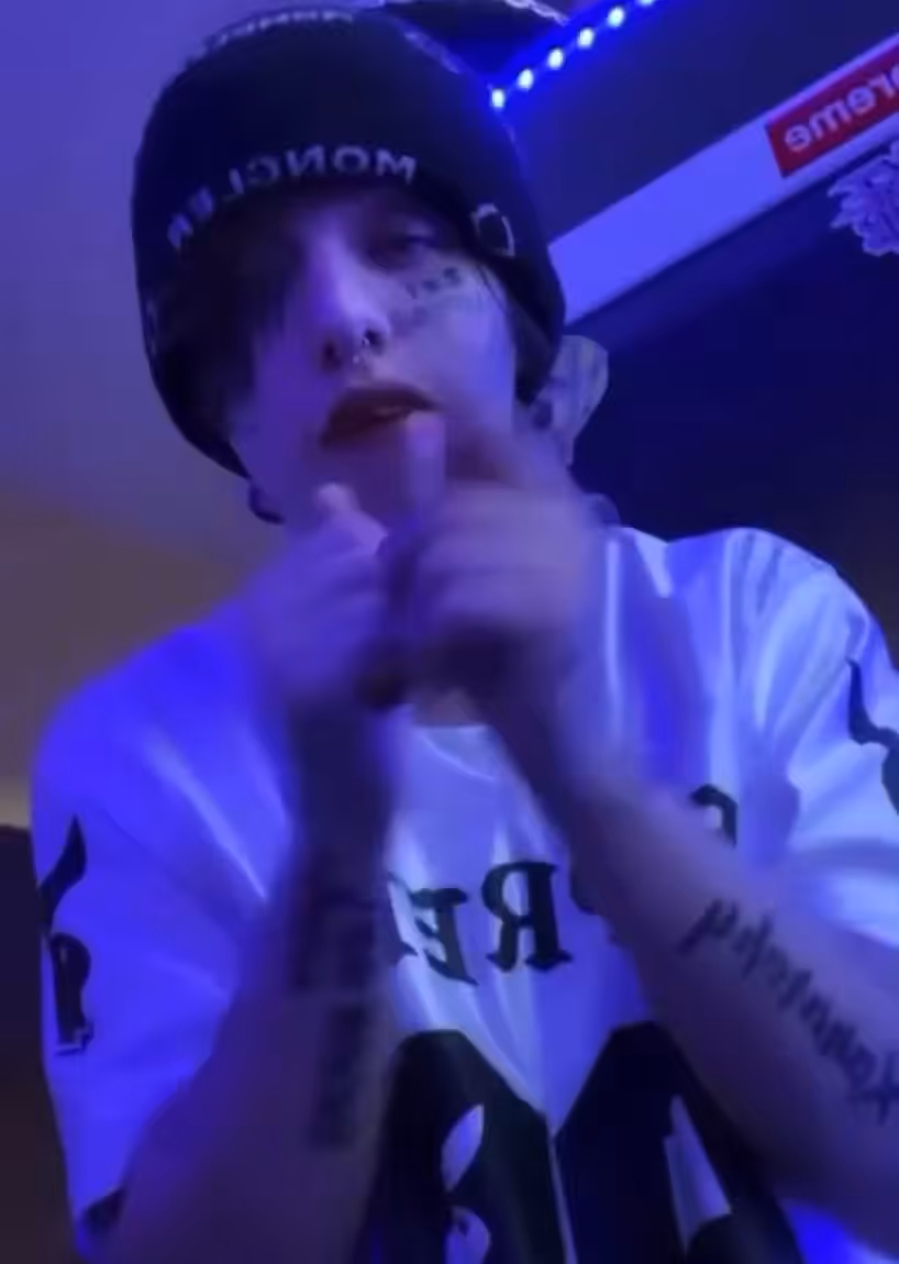  Lil Xan "Killing Me" Verse Video Clip (RARE)