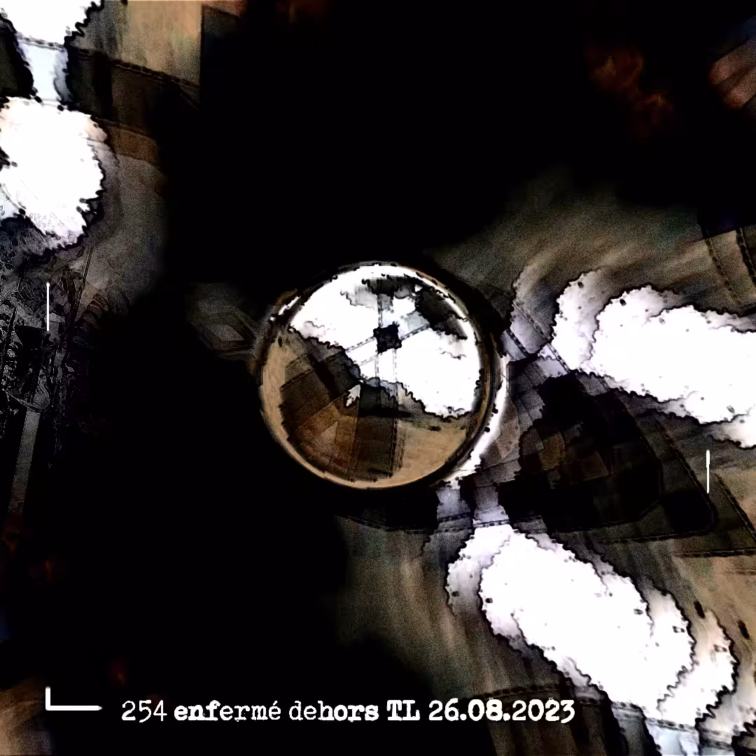 254 enfermé dehors TL 26.08.2023