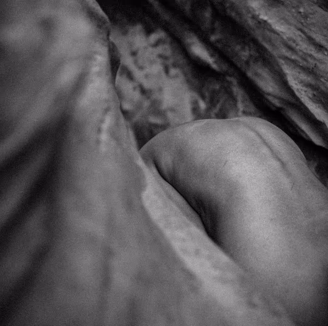 Nude women - Analog 6x6 with Ilford HP 5.