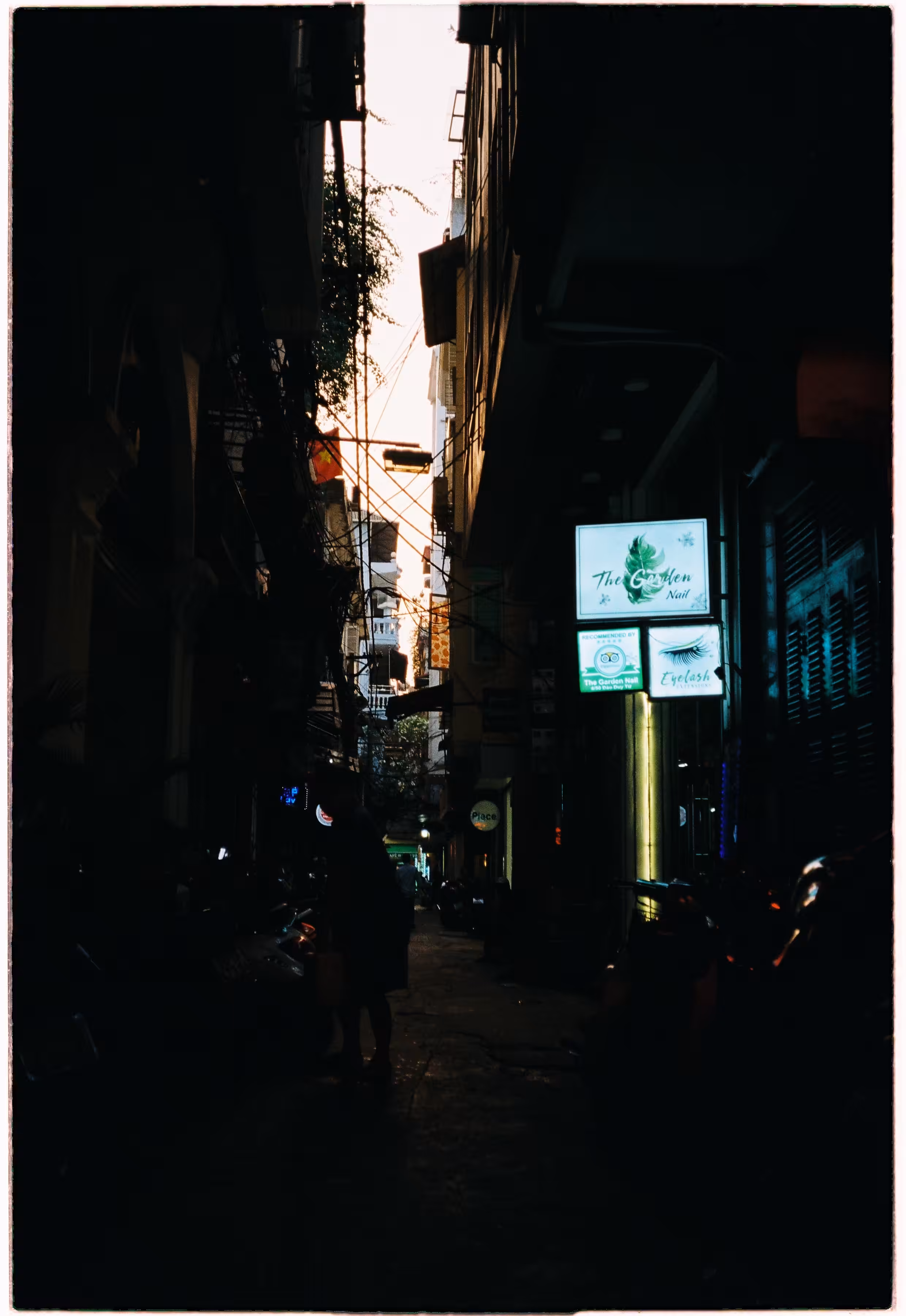 Hanoi Shadows 2