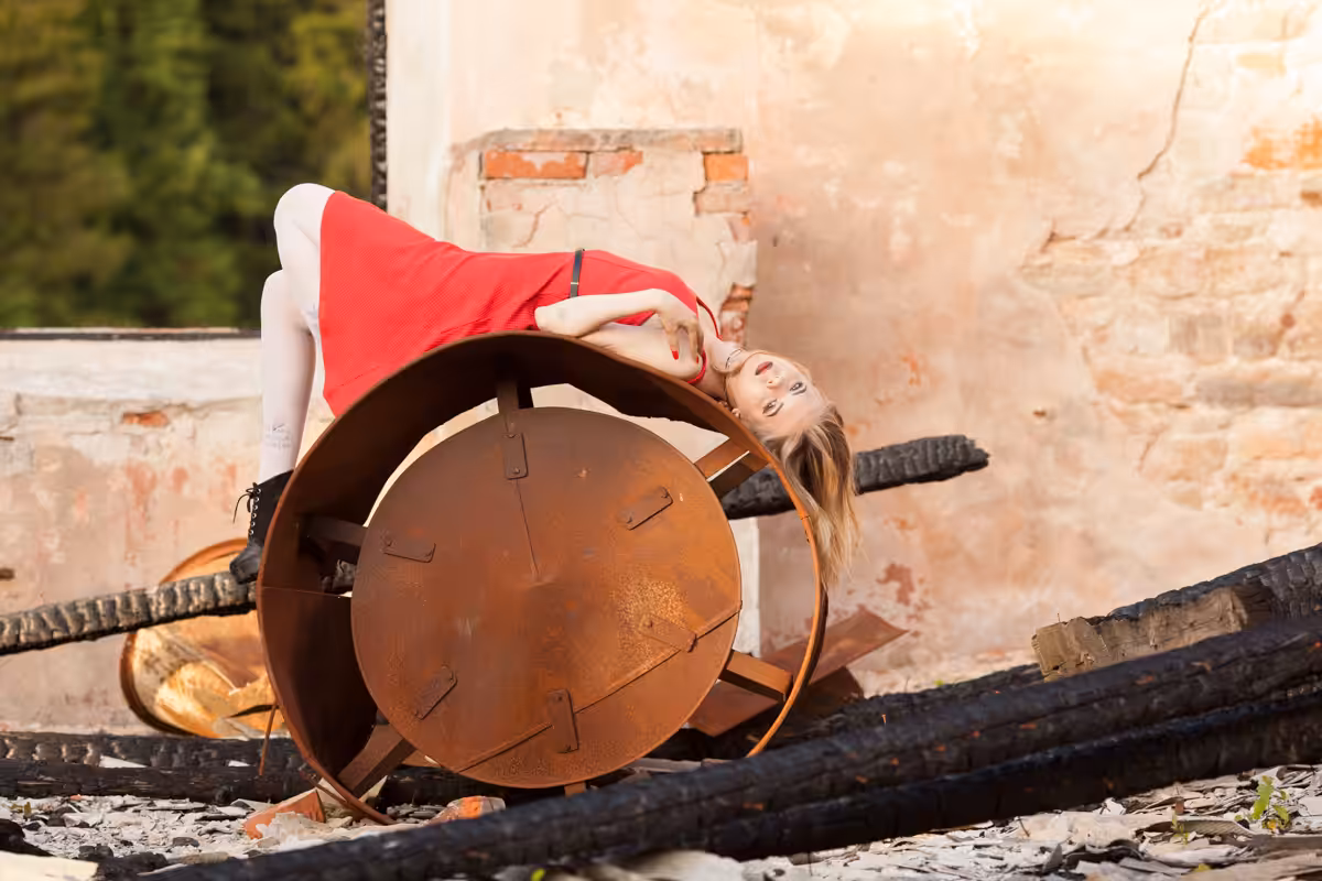 Red on Ashes