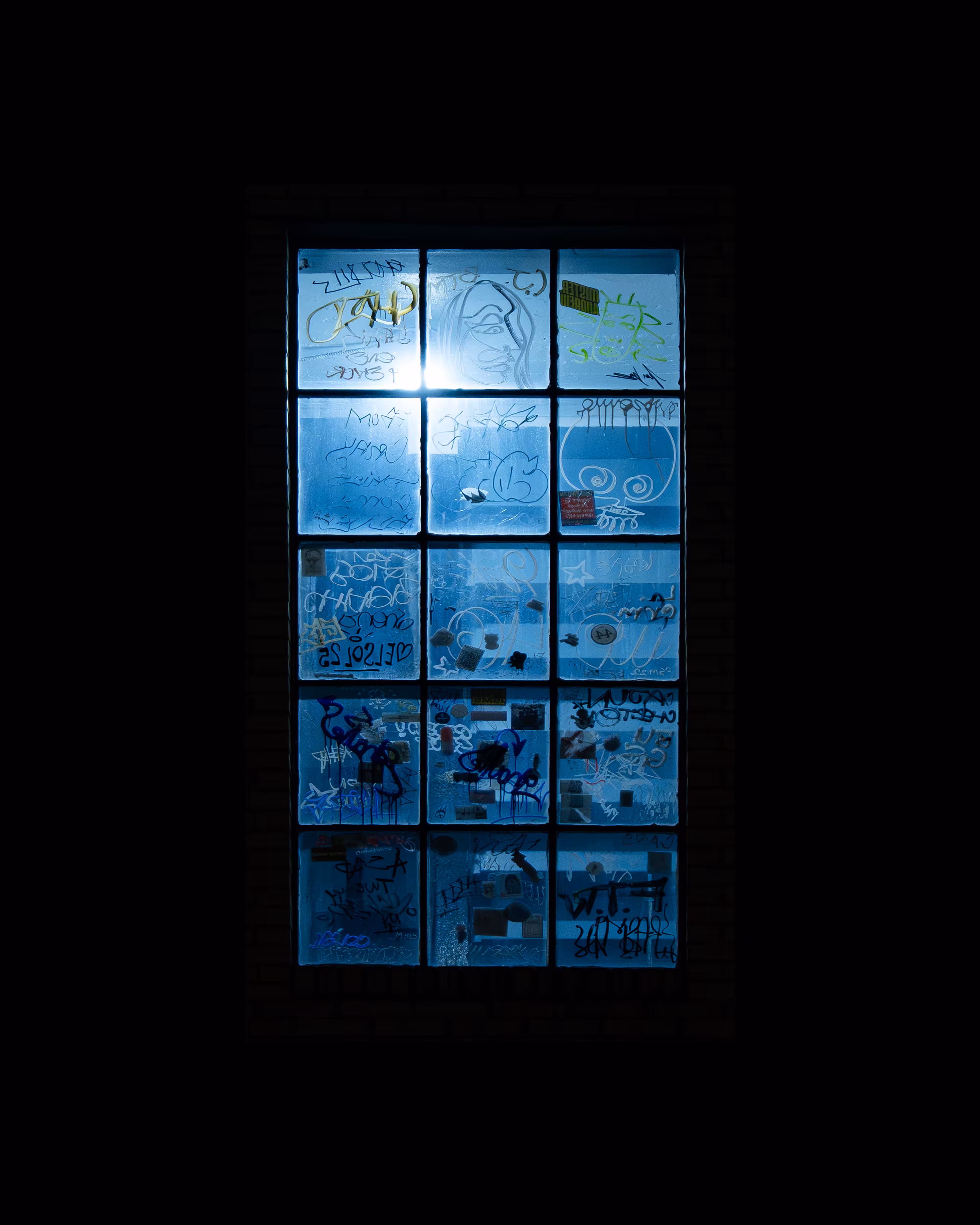 WINDOWS // NYC: WINDOW 208
