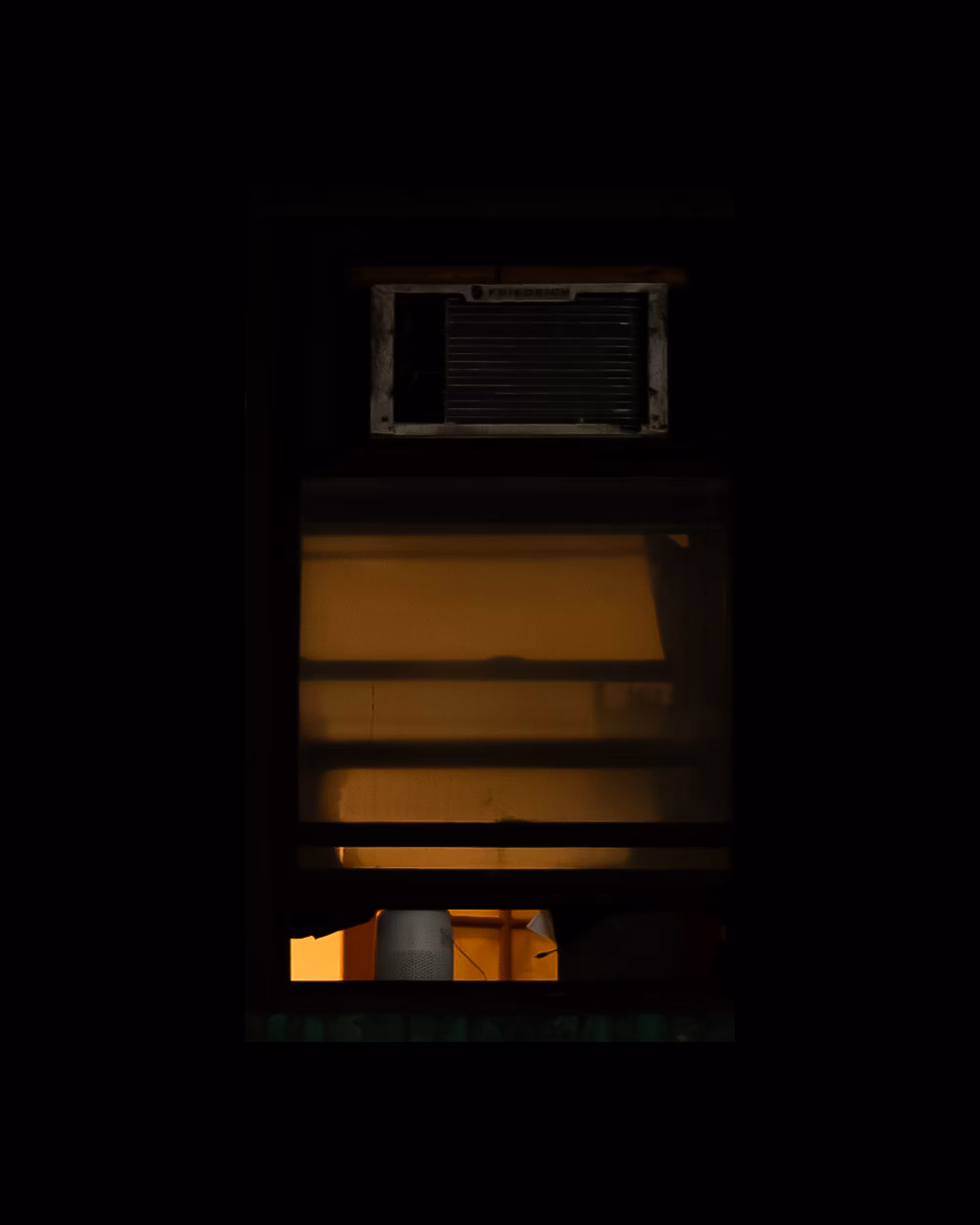 WINDOW 928