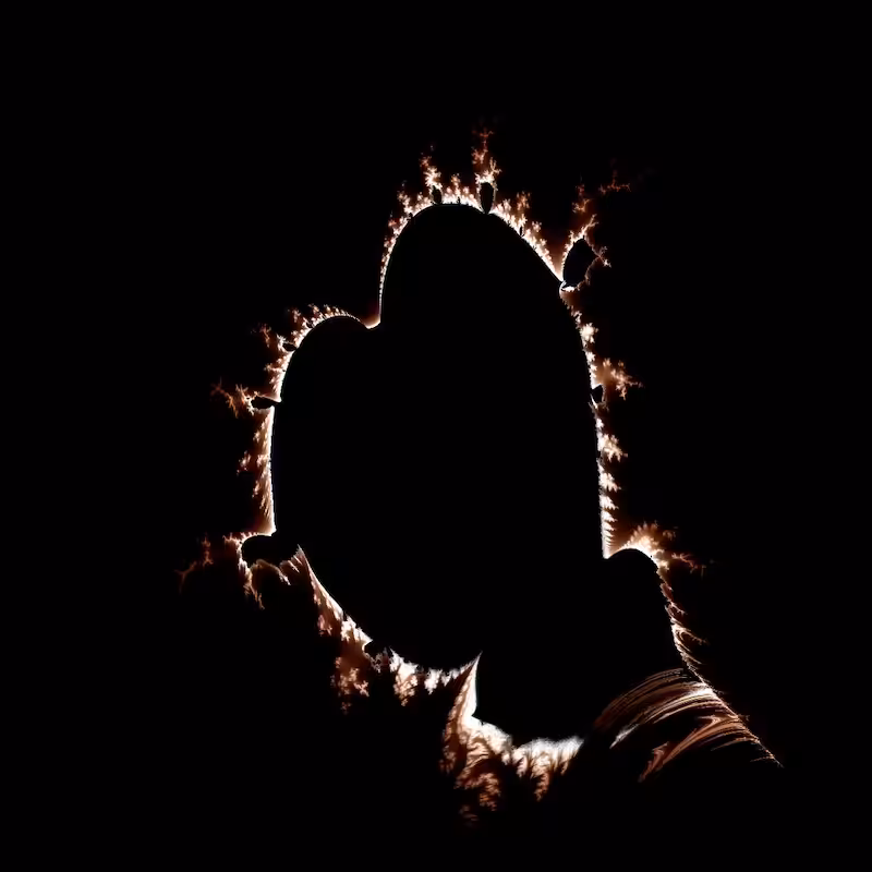 Mandelglitch hicetnunc dark edition