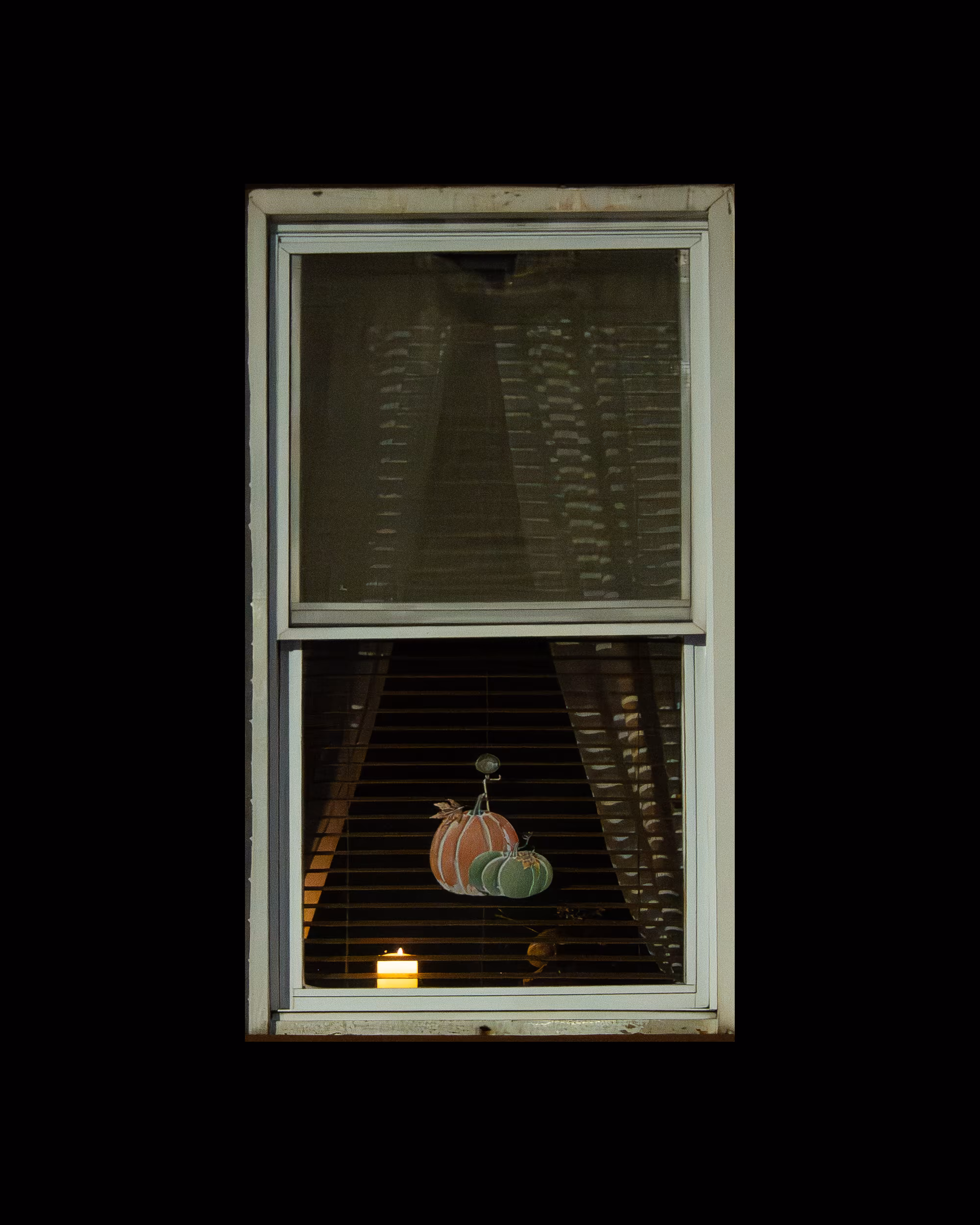 WINDOW 712