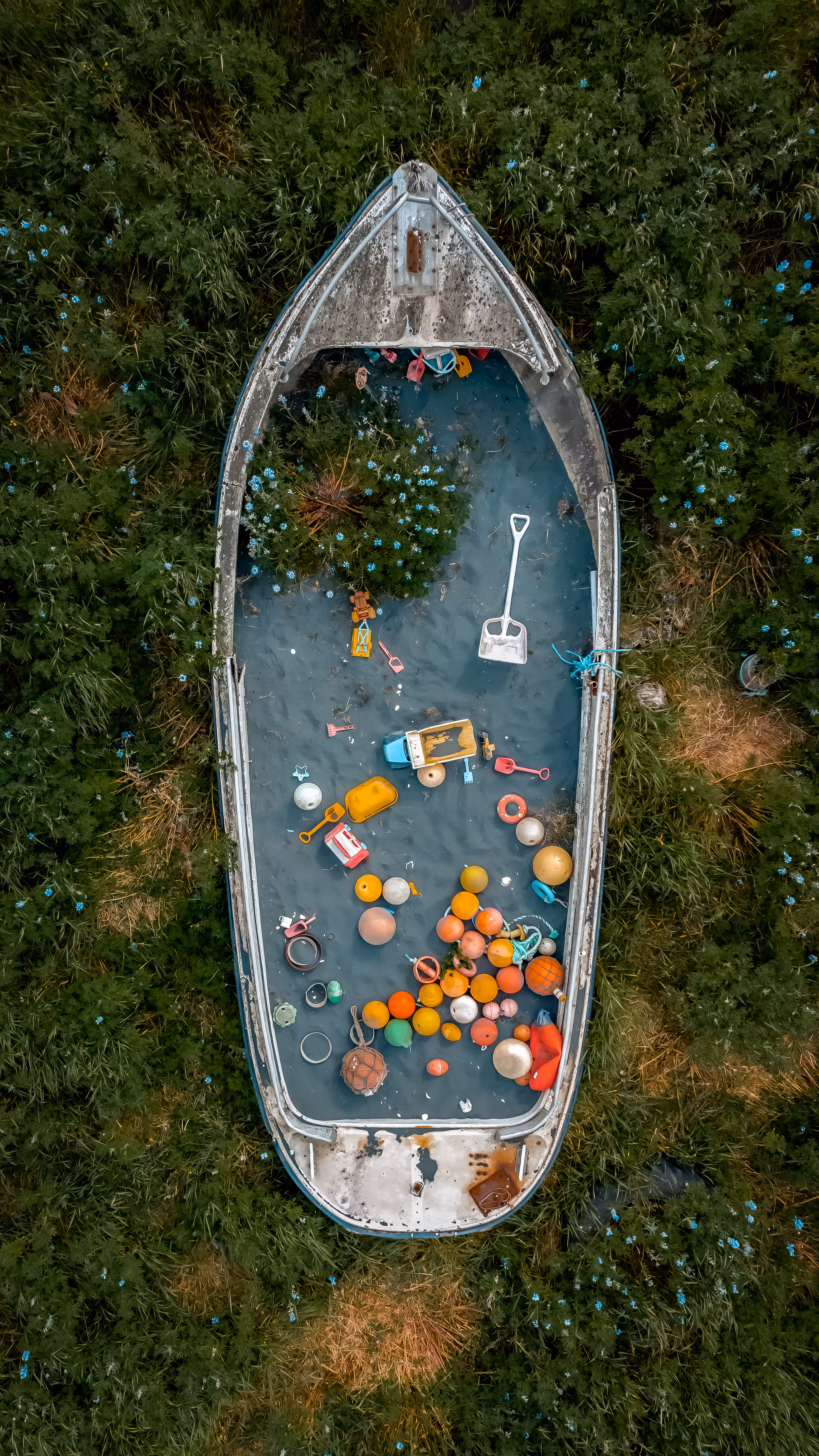 Abandoned Ship