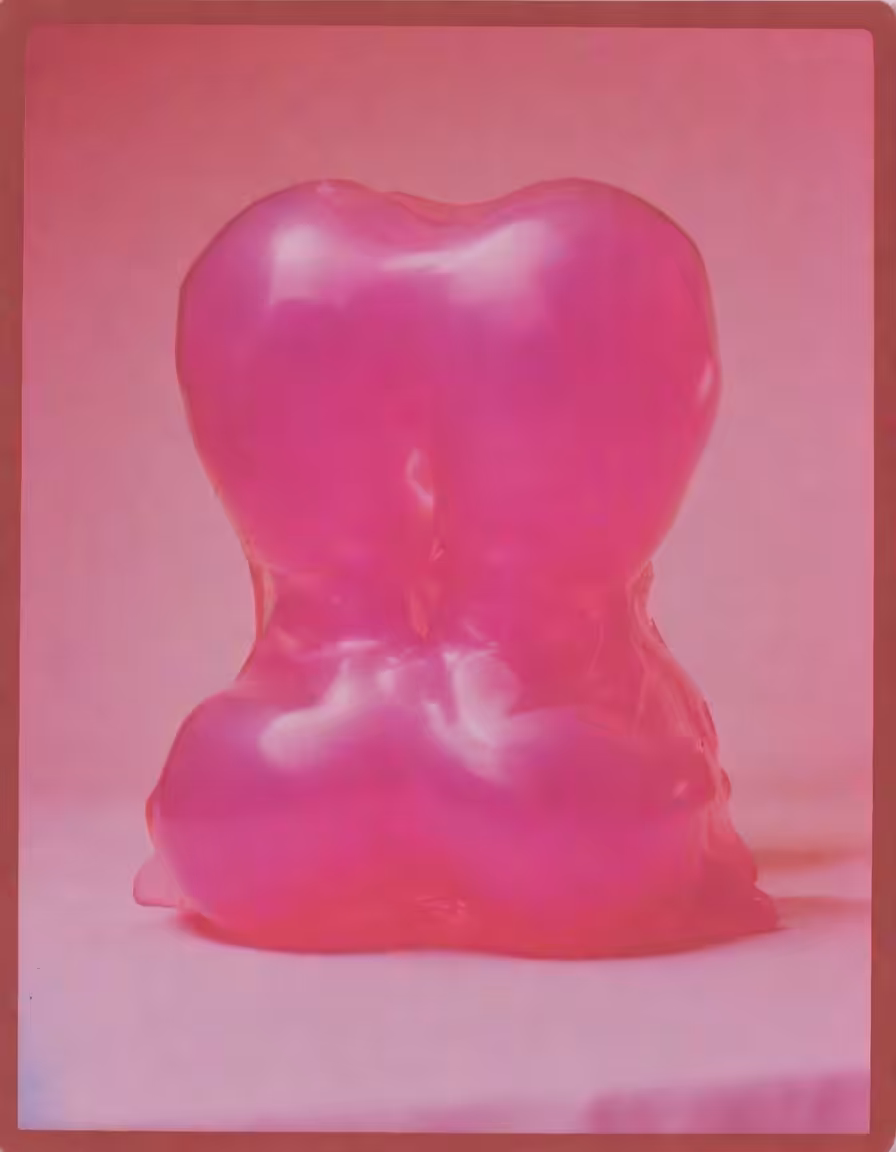 STUDY OF YOUNG BEAUTY PAGEANT RUNNER UP IN JELLY