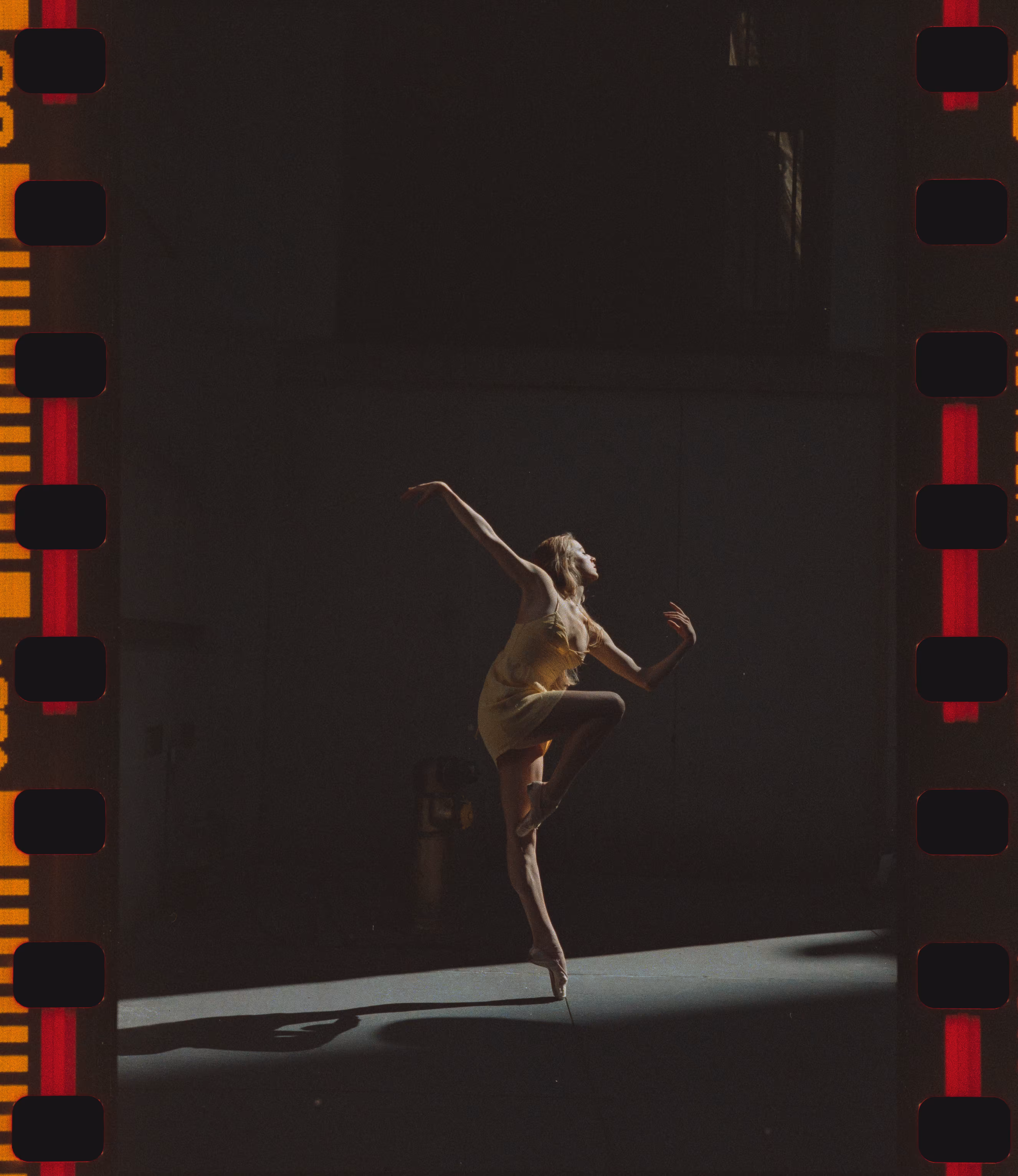 • 35mm Exposed • Glimpse