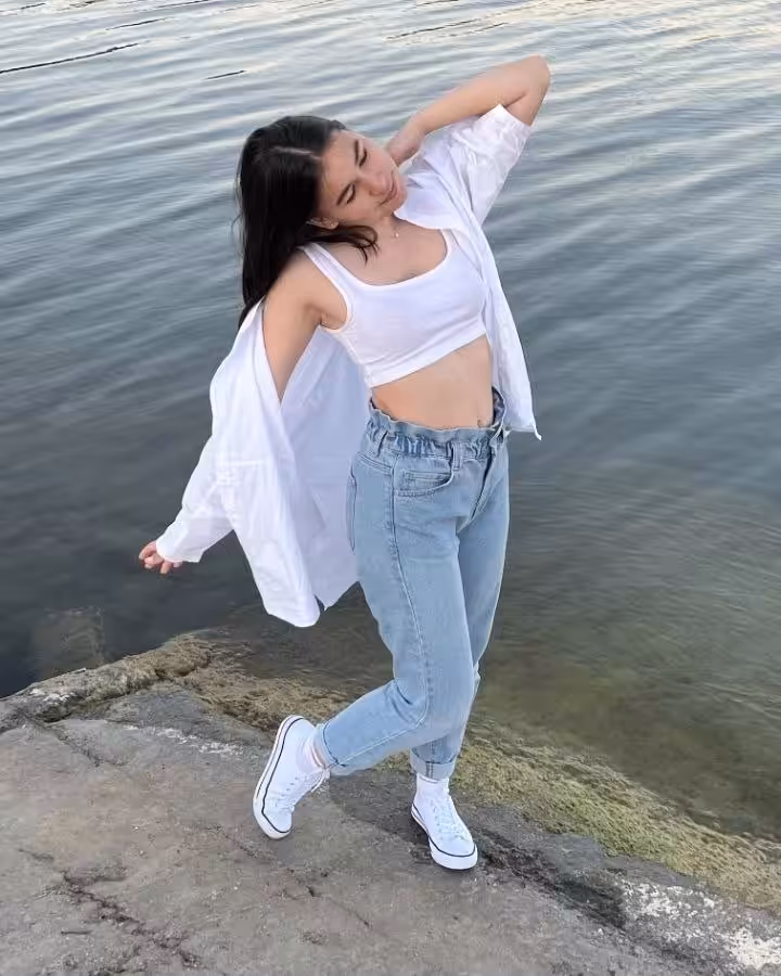 Free girl