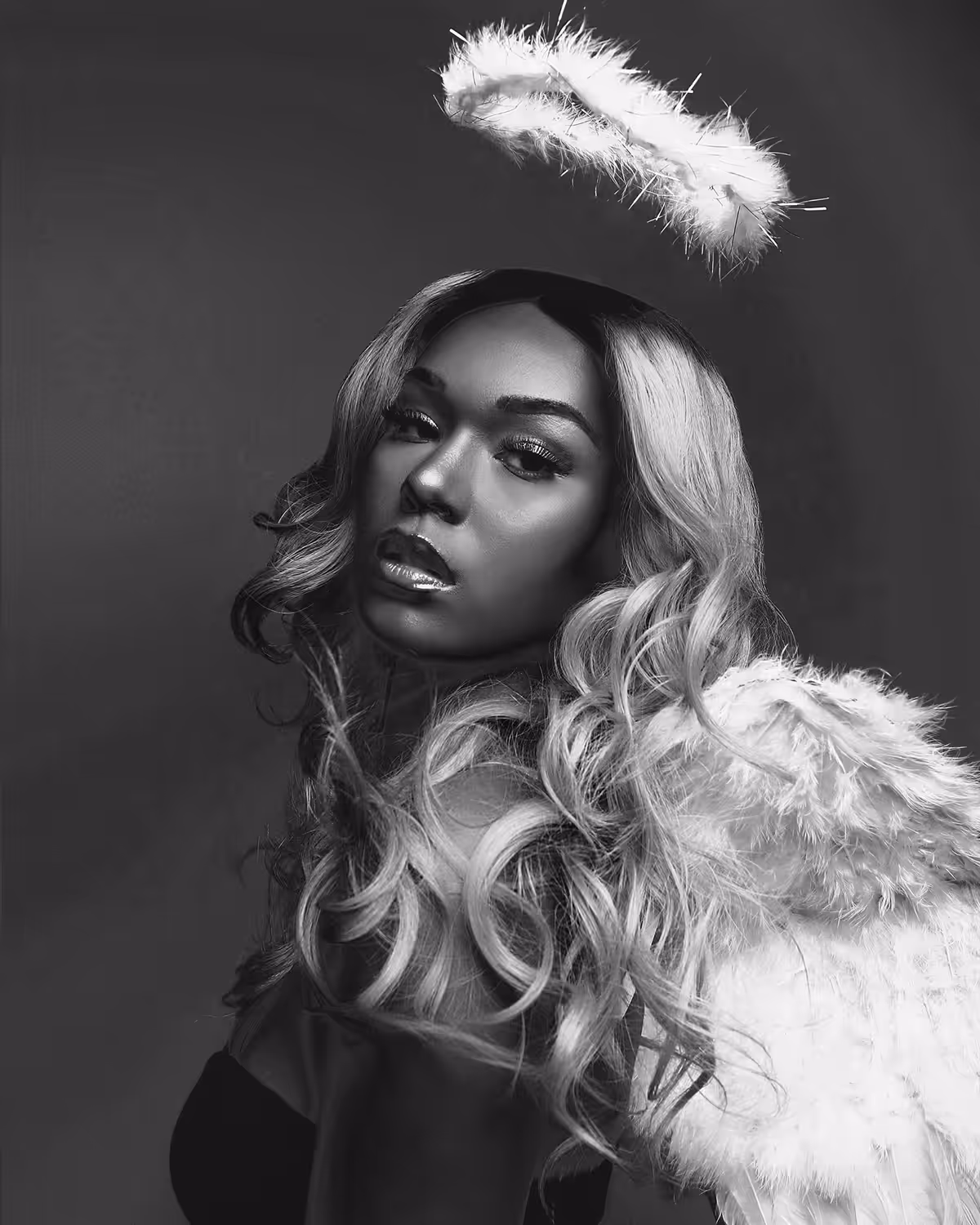 MONOCHROME ANGEL