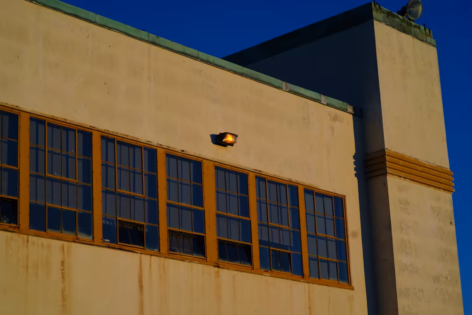 Look Up