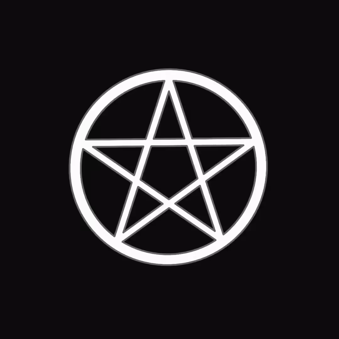 𖤐