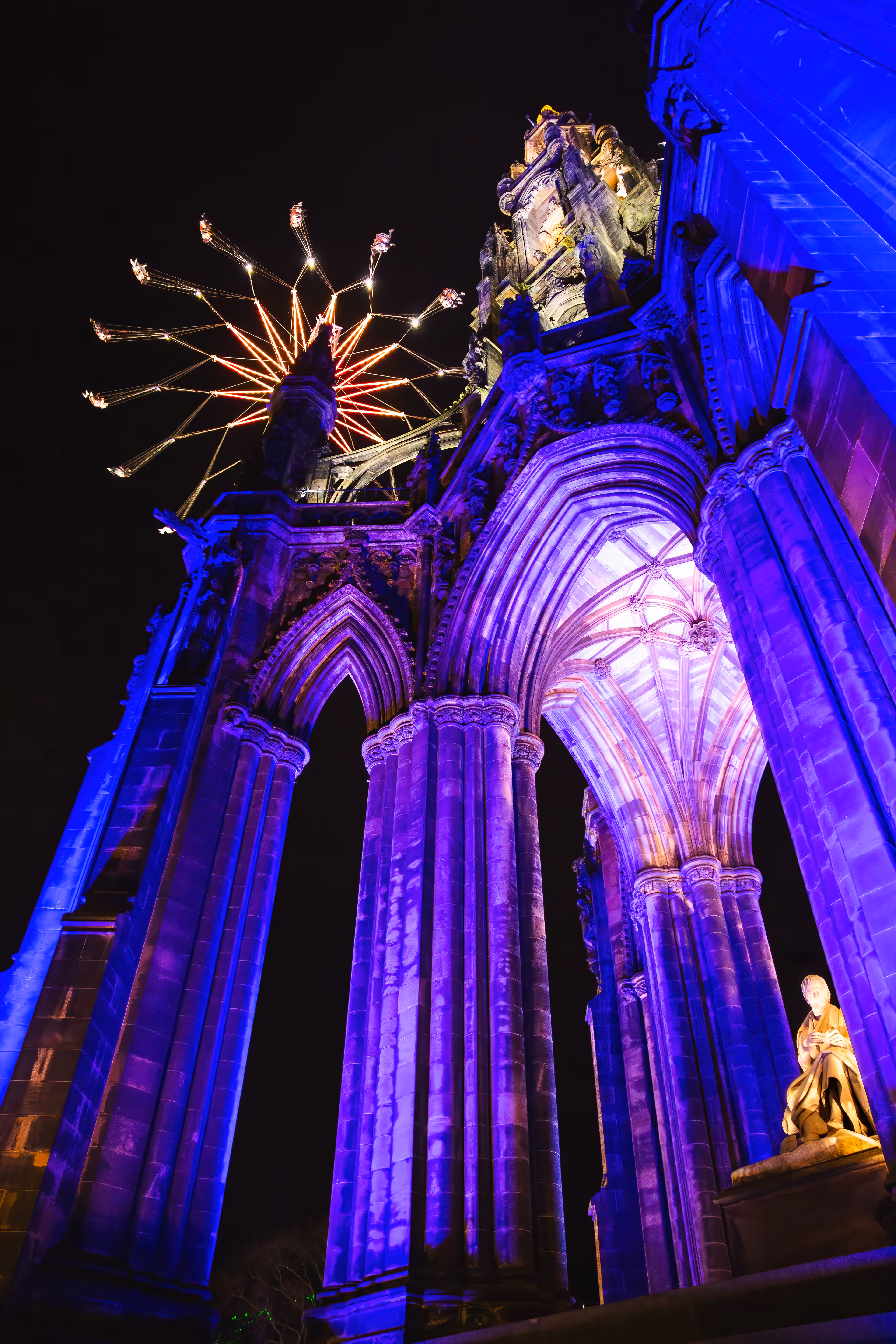 Scott Monument Festive