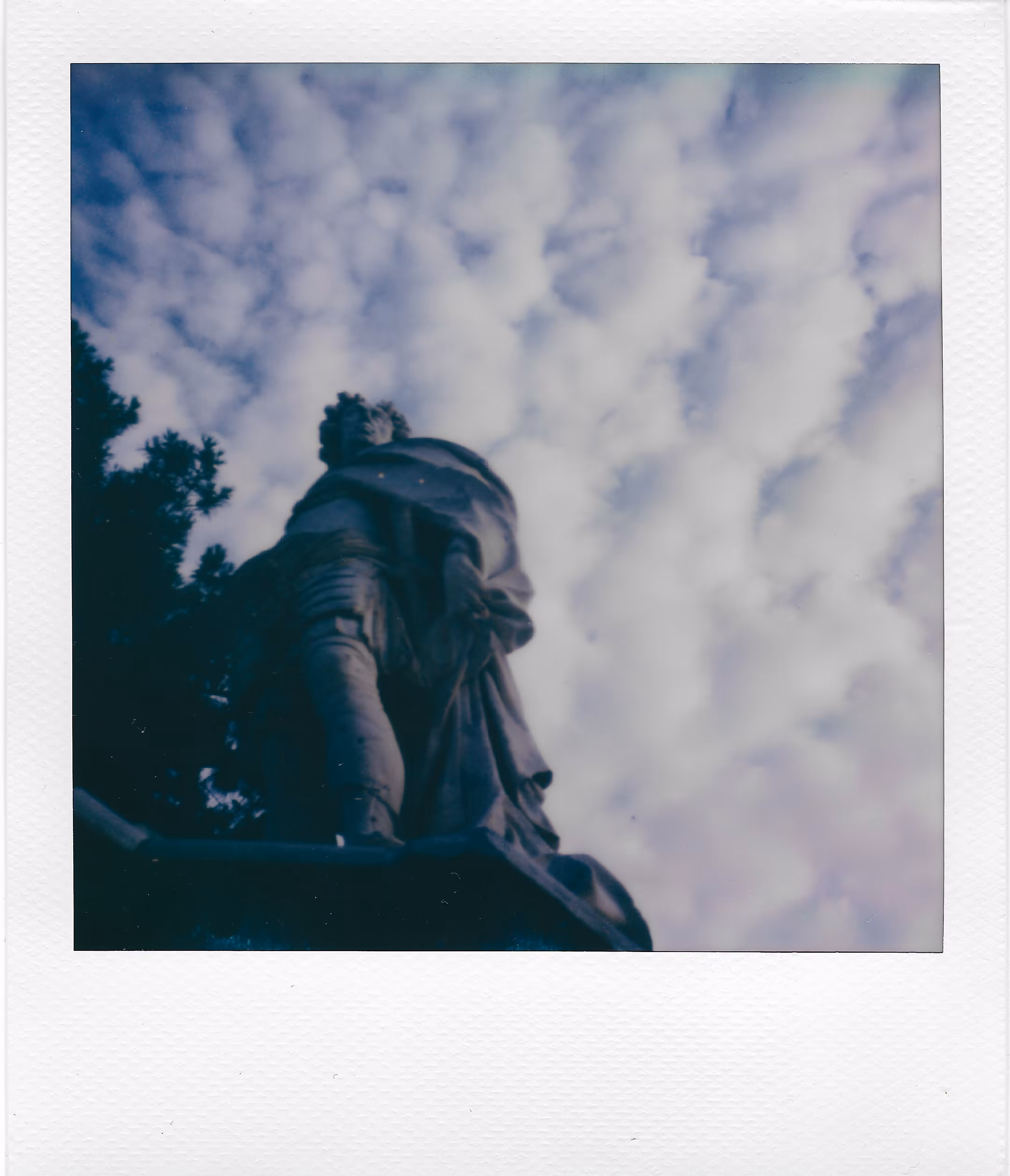 Polaroid Micro Collections: Matthias on sky ripples