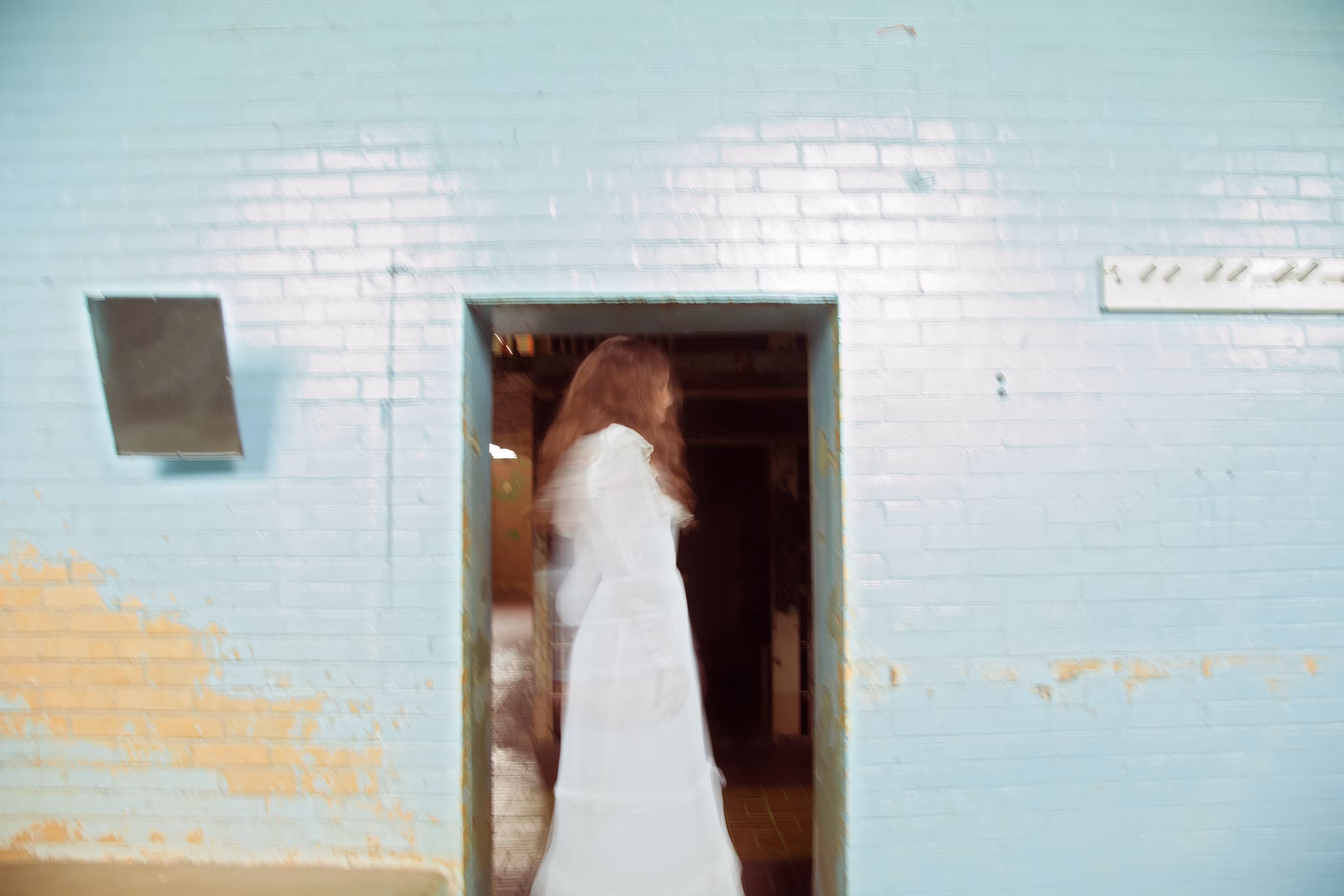 "I Would Rather be a Ghost"
