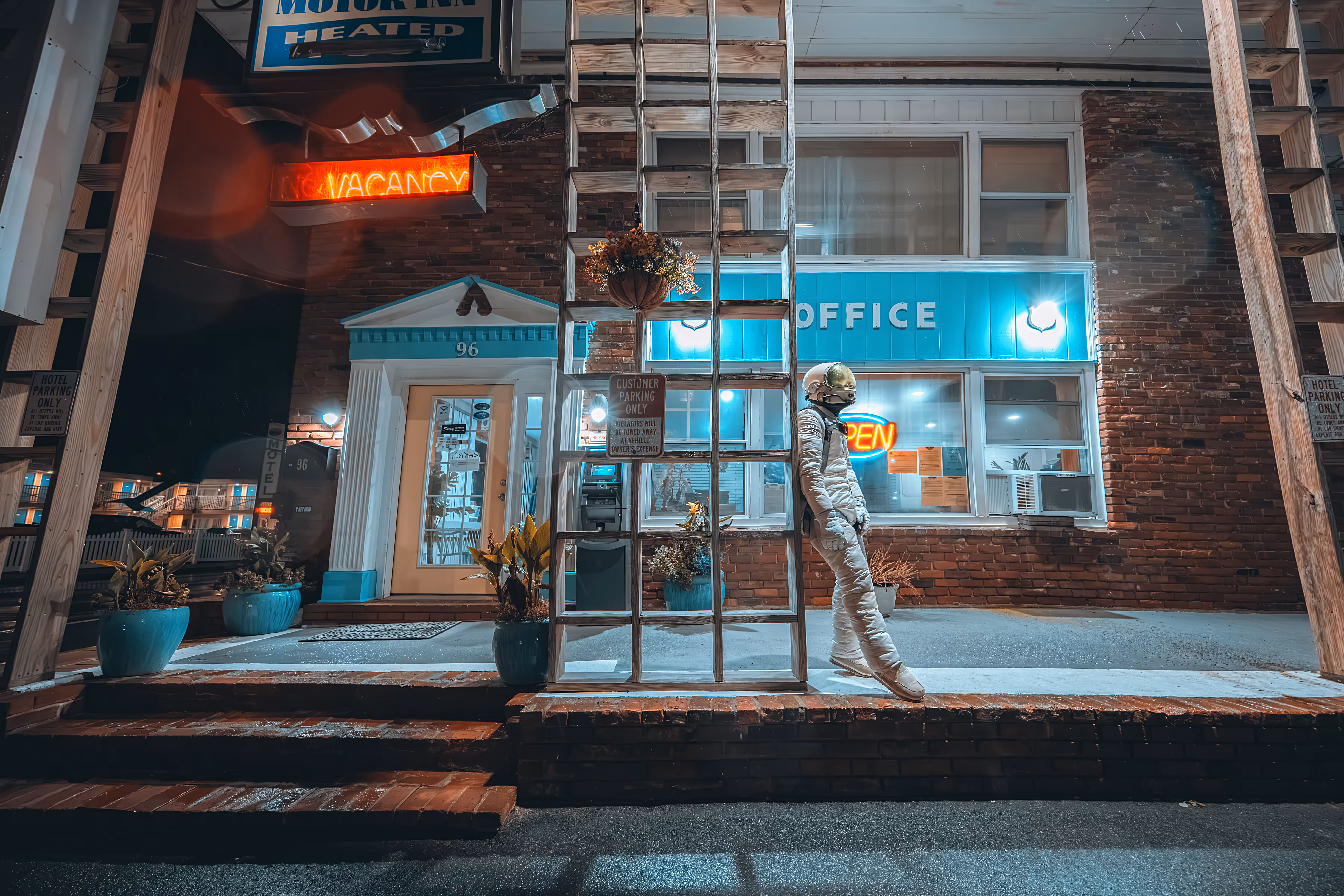 Rodeo posts: Office