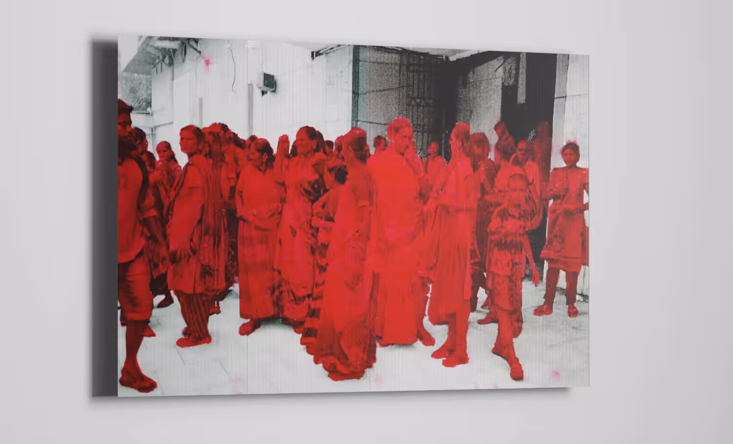 Moving image: Red and the sea of people