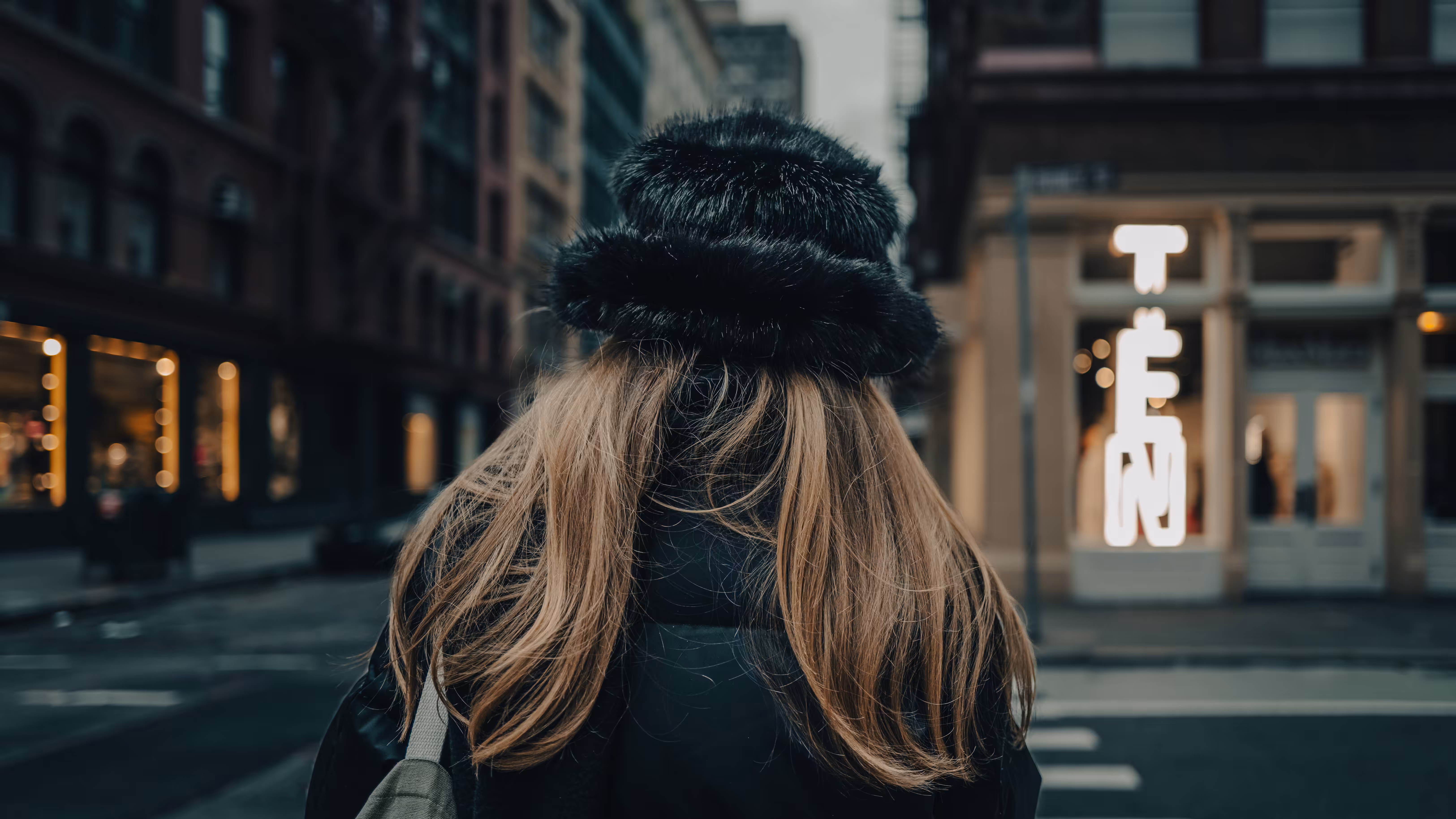 City Hats 854