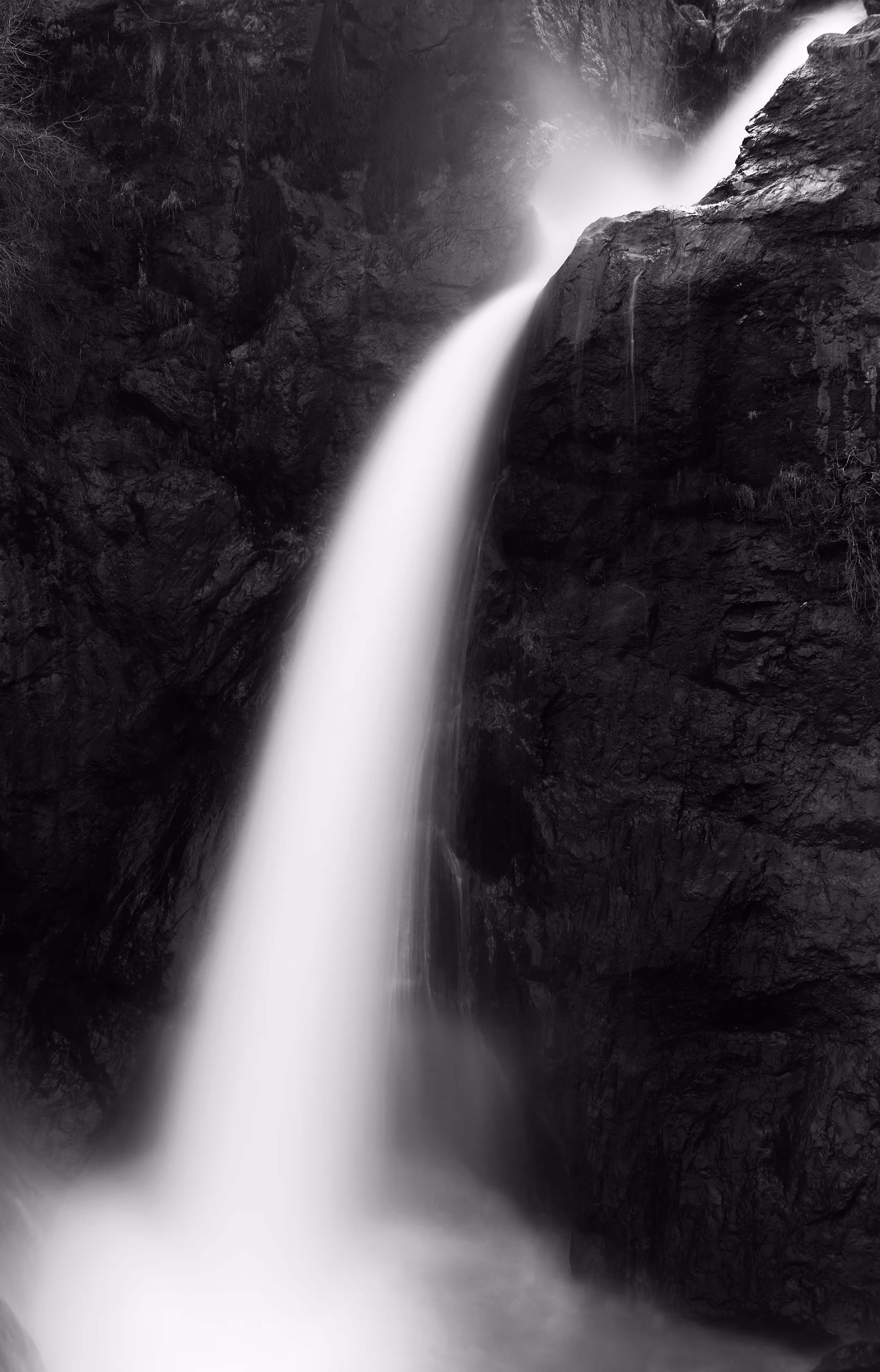Shalmash Falls