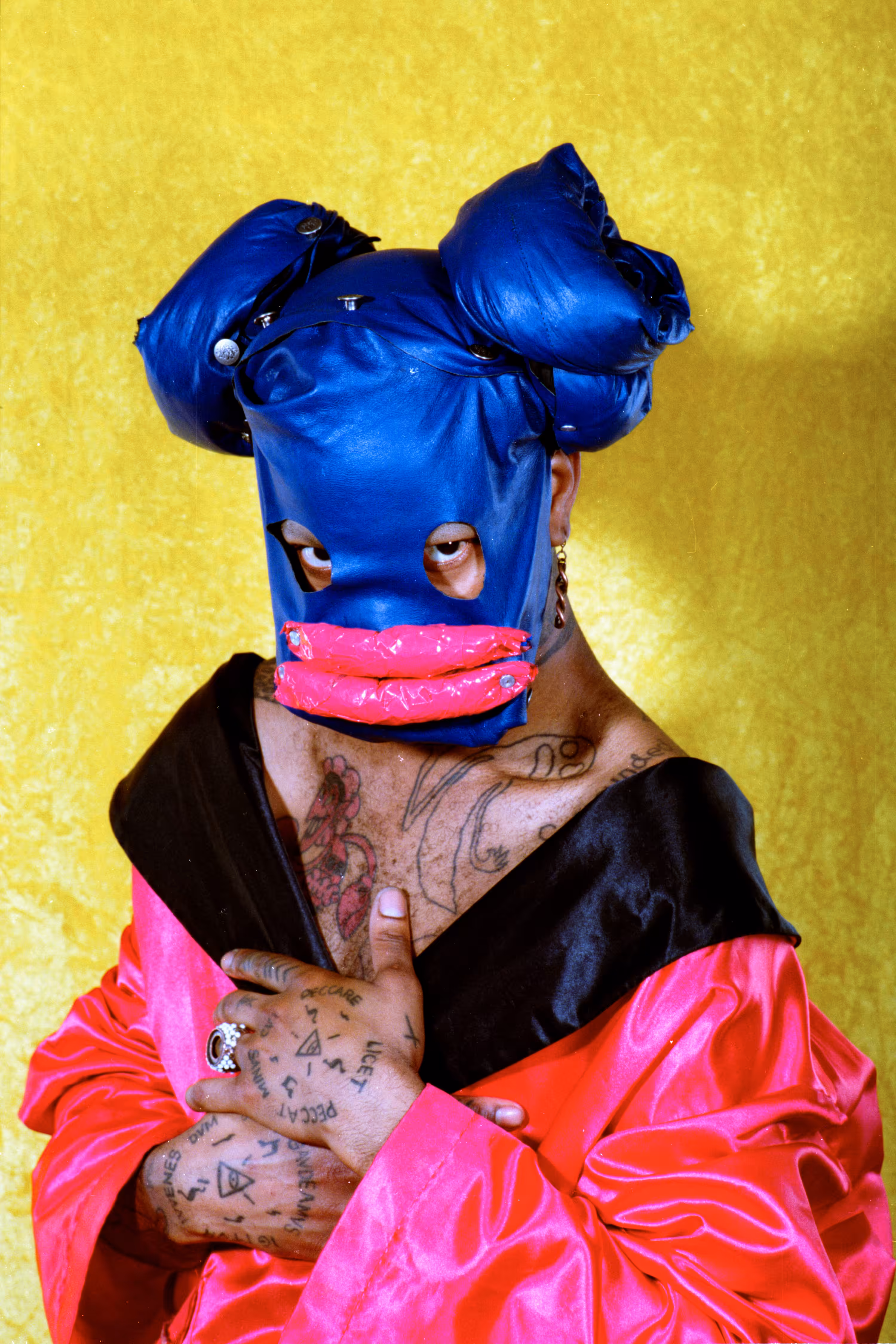 ICONS - KO / Dick van Dick