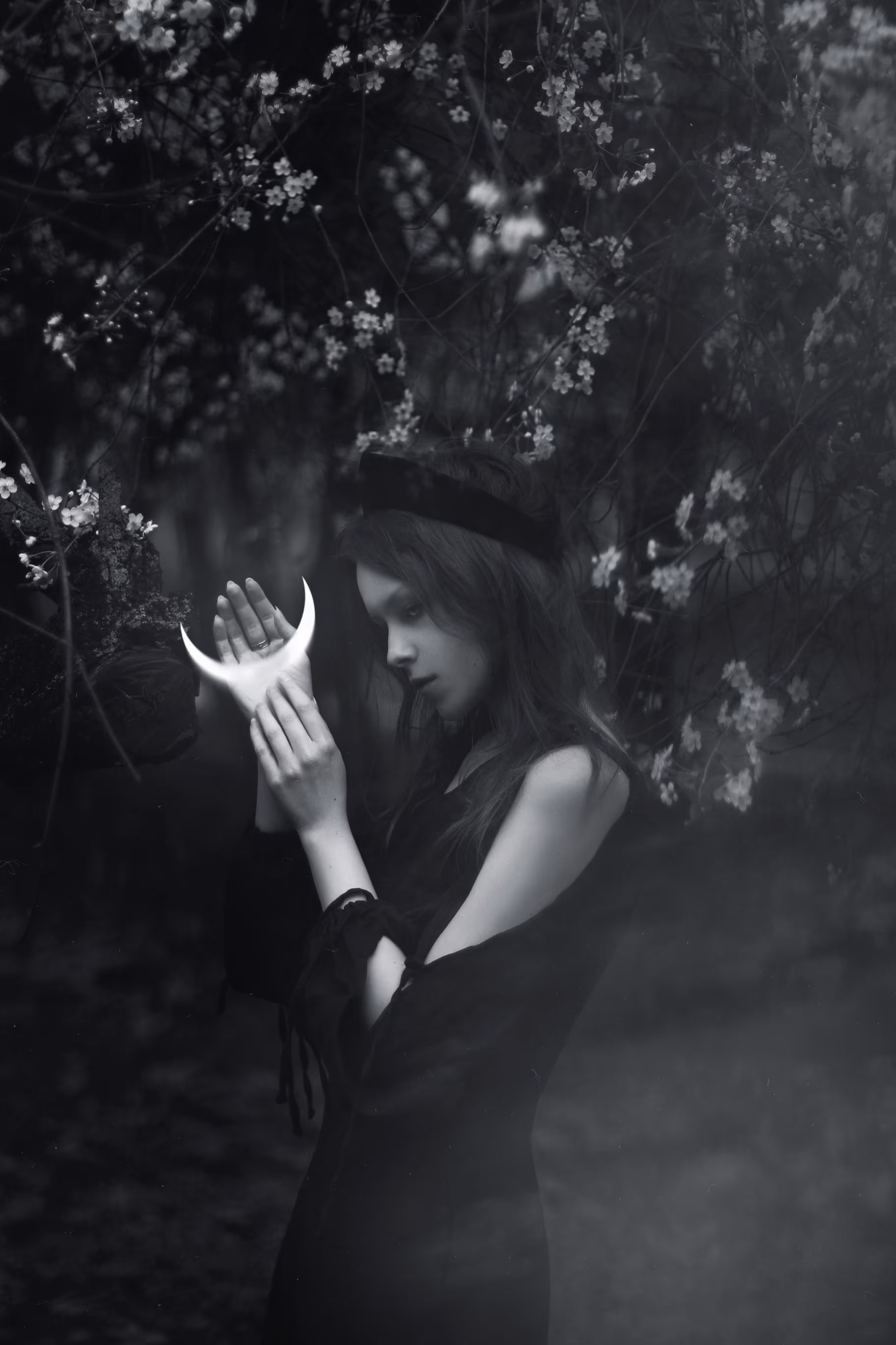 Moon Witch #4