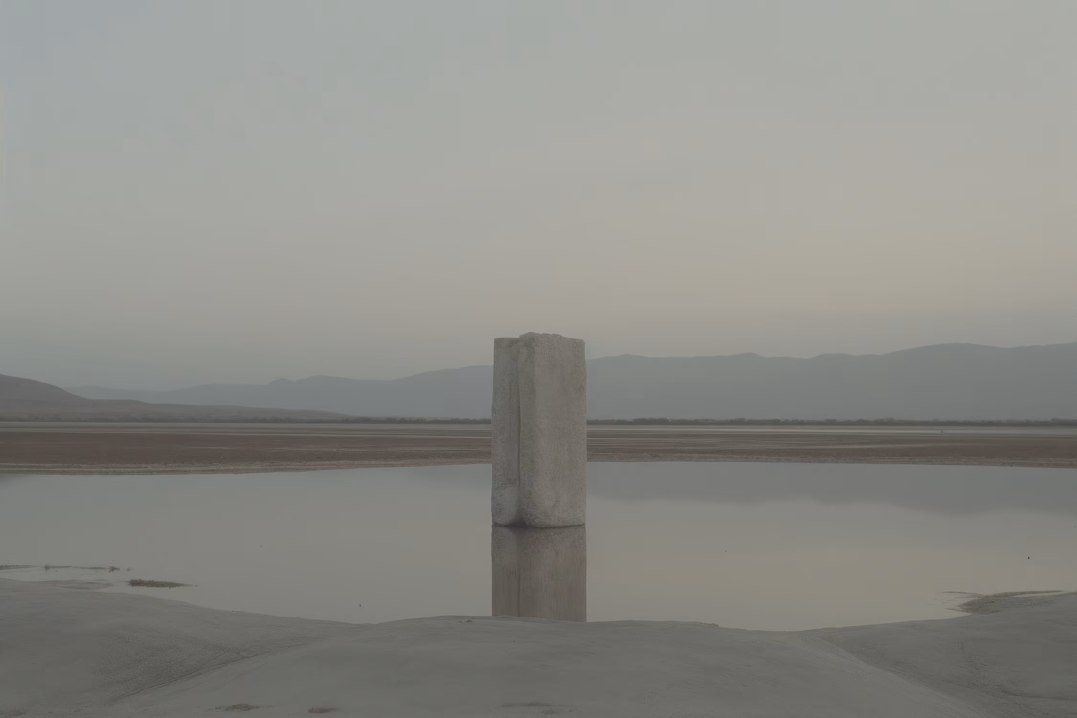 The MONOLITH signature 136