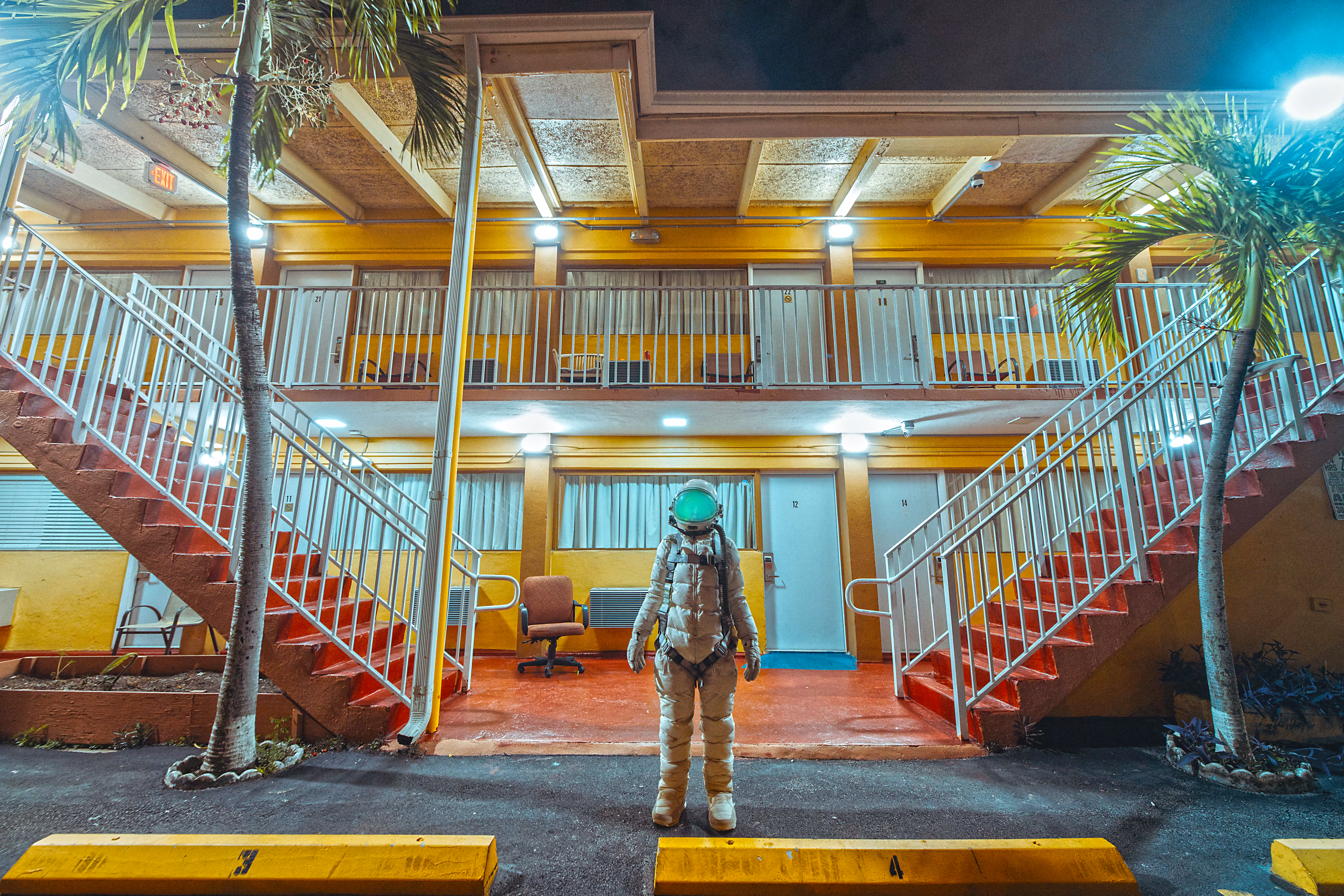 Motel Yellow