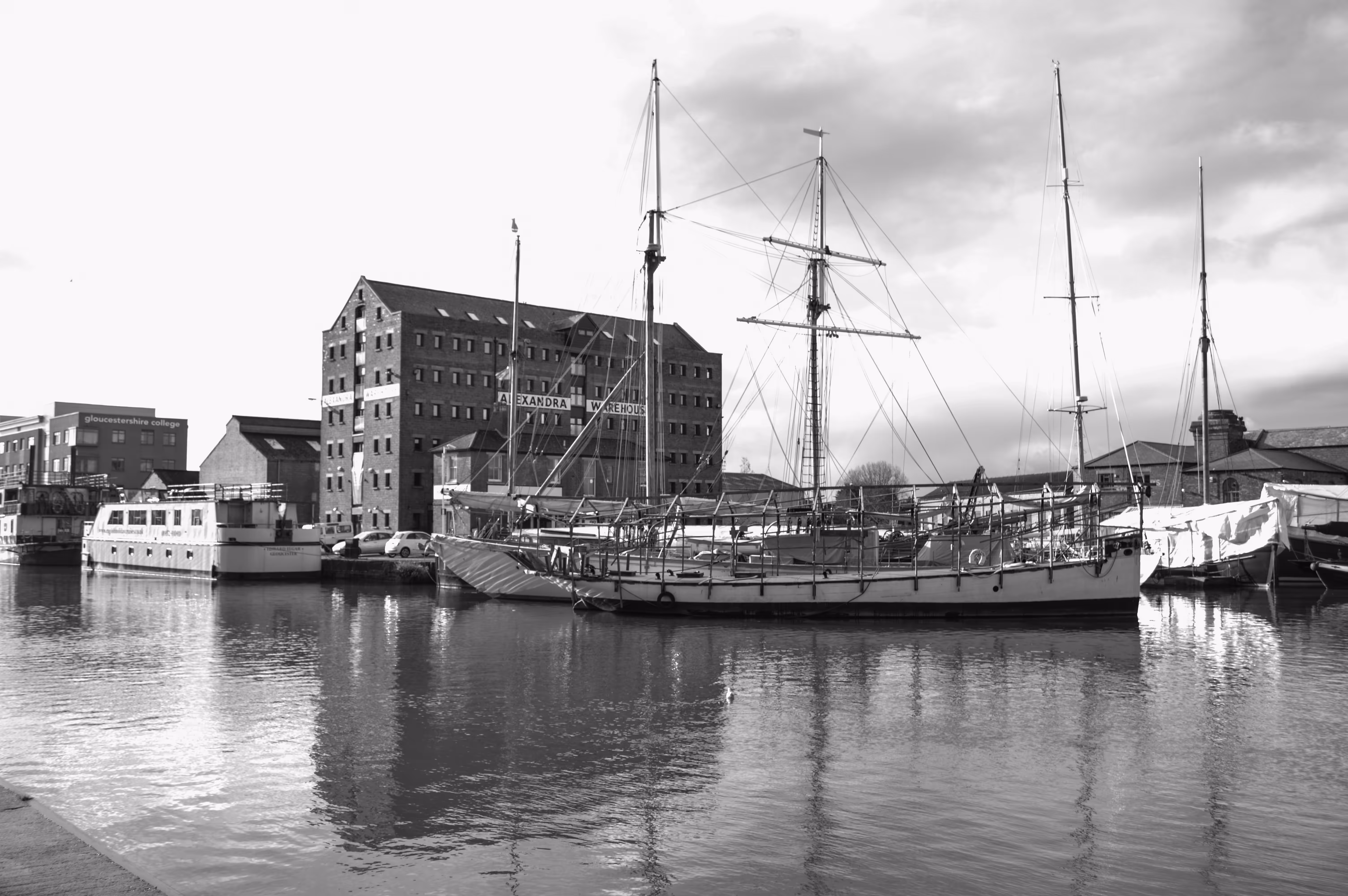 Monochrome: tall ship at Gloucester Docks