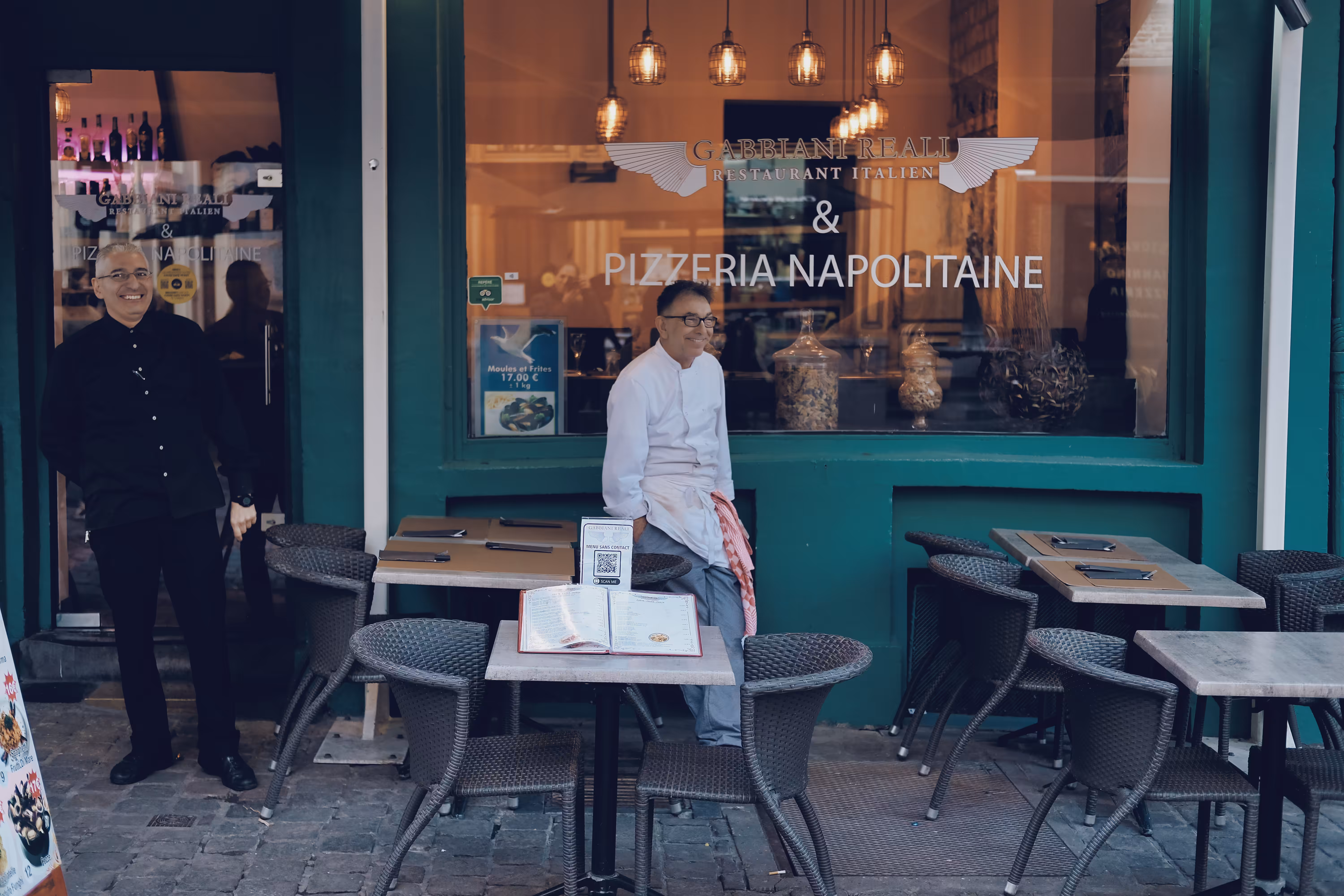 Brussels Street Story: The end of the first service