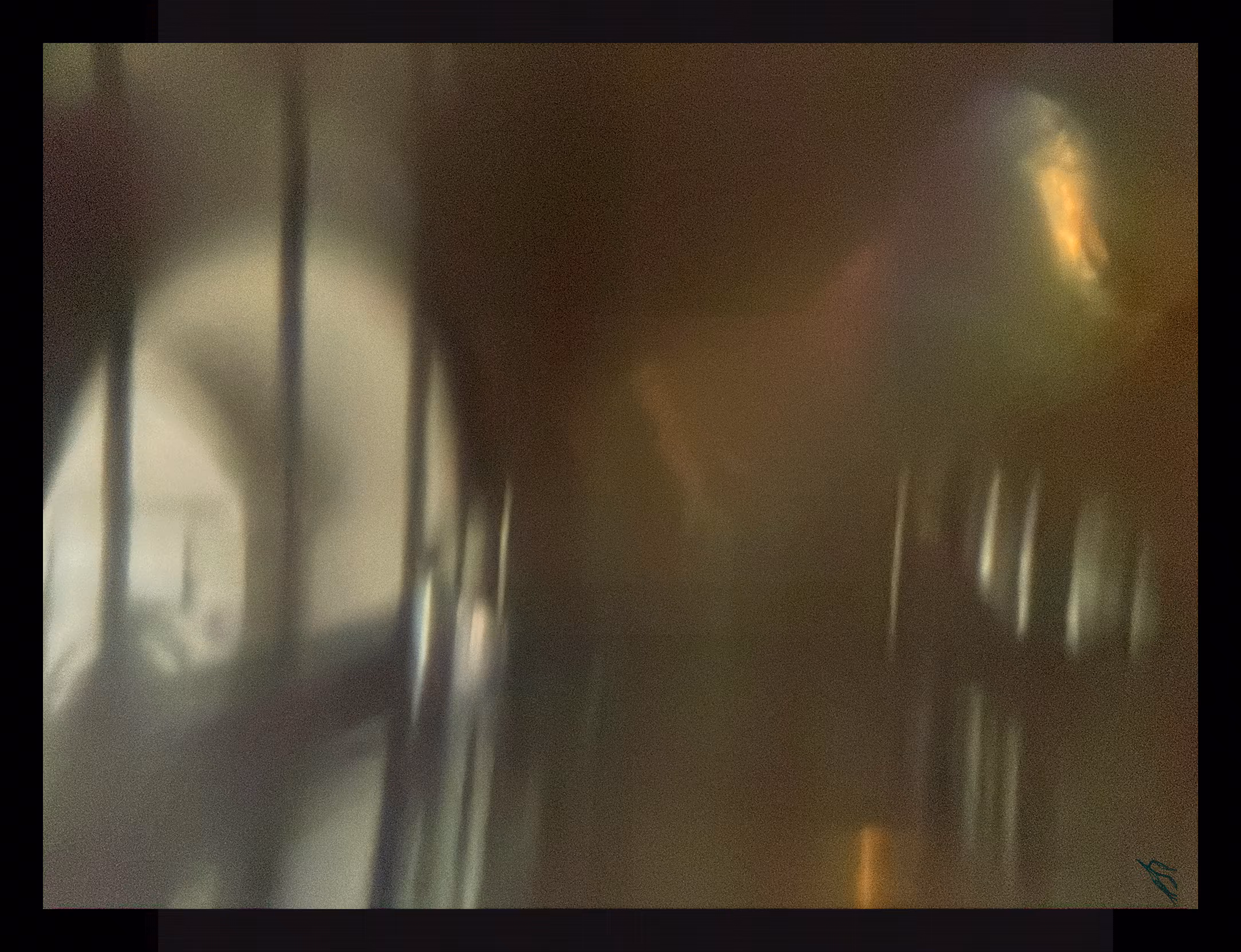 marine sandglass under the guise of window.21AS1
