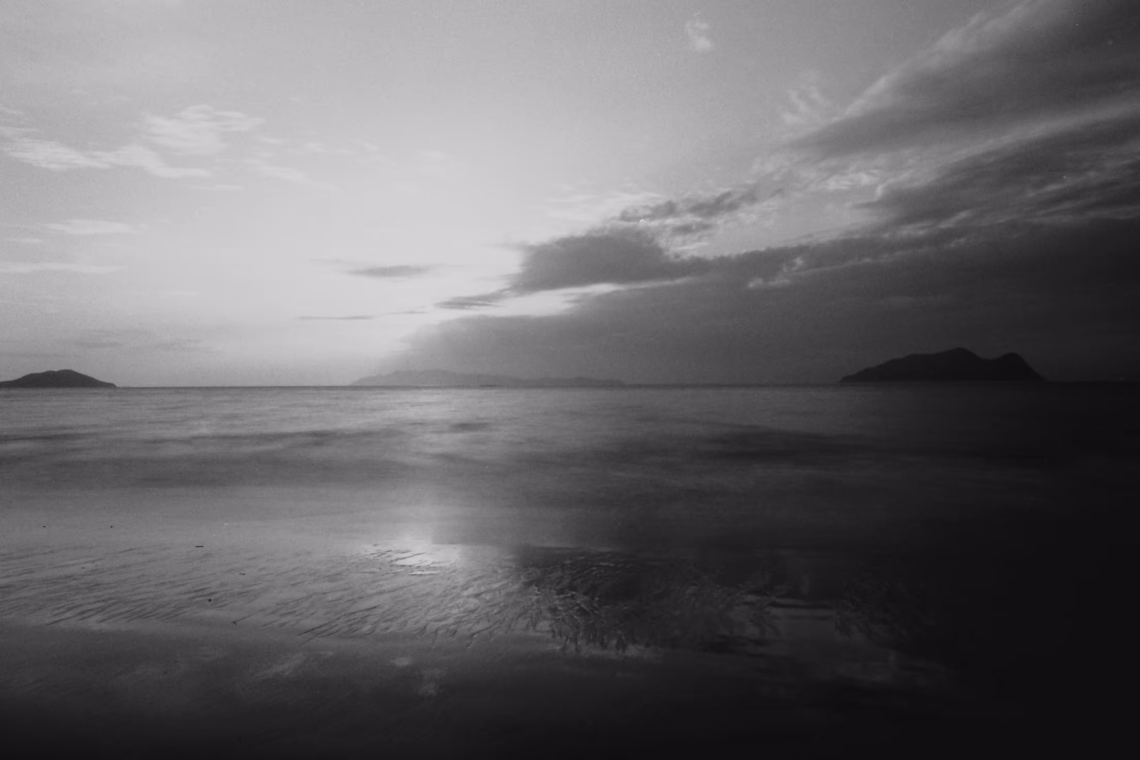 Heaven Series: The World of Film - Beautiful World
