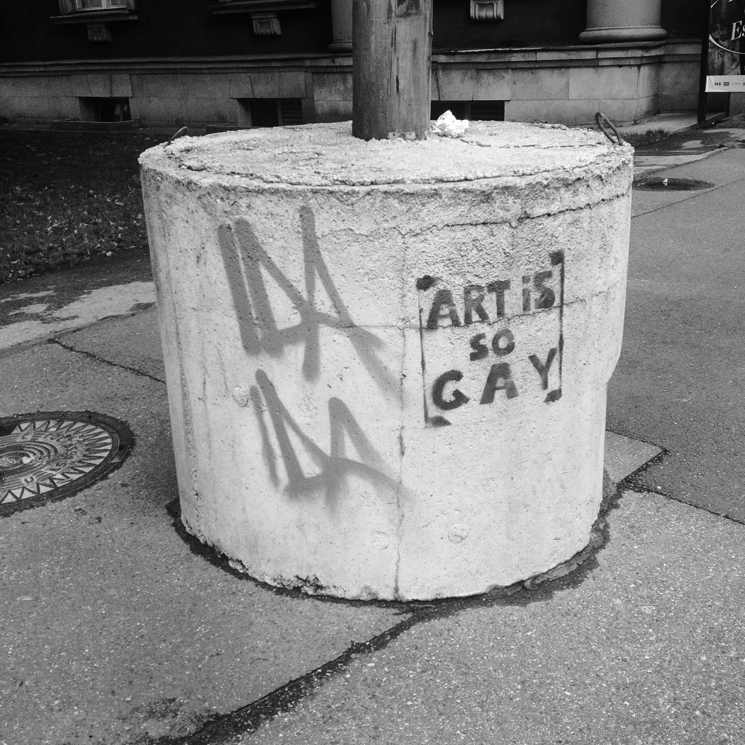 Art is so gay
