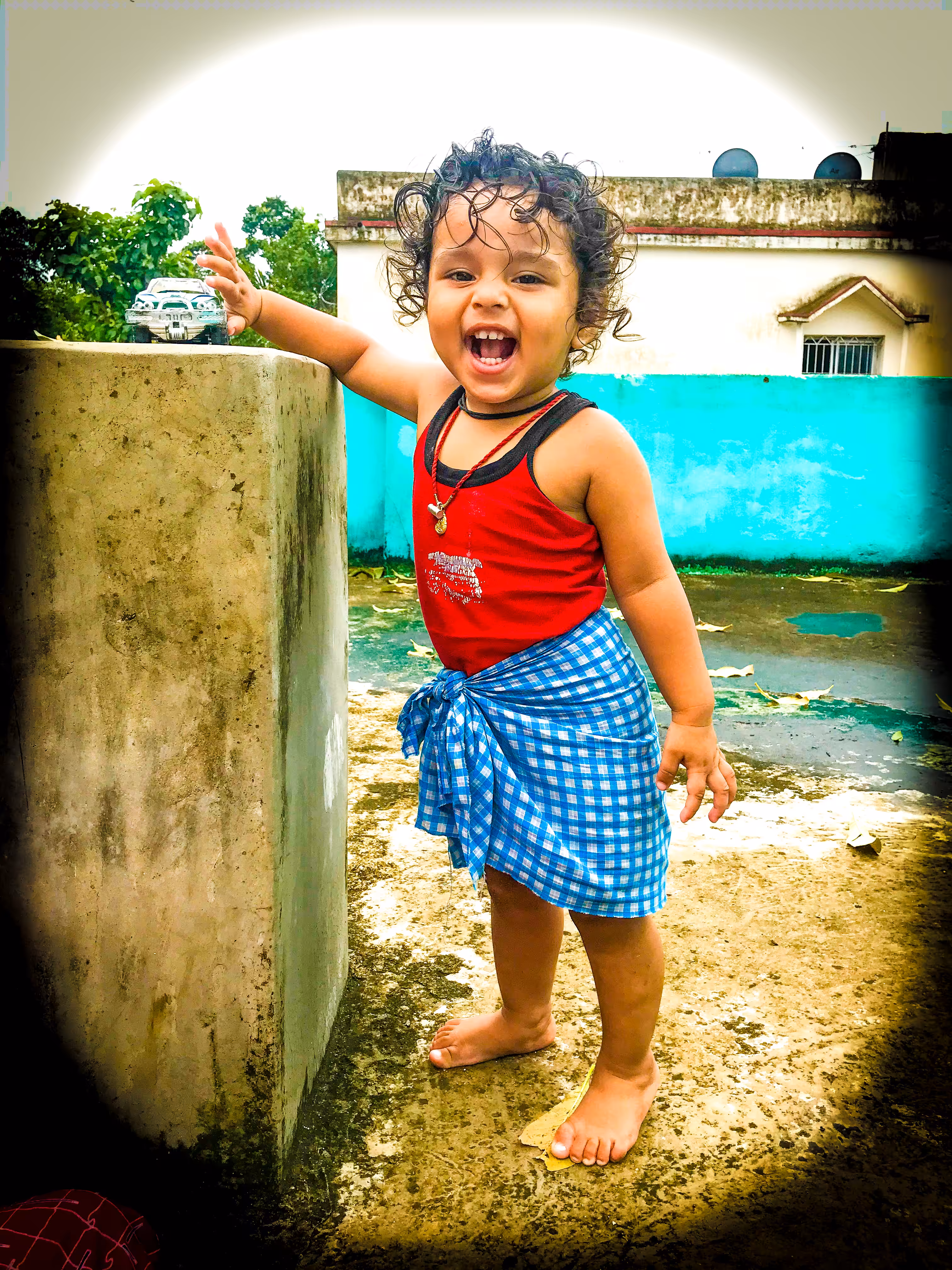 INNOCENT HAPPINESS