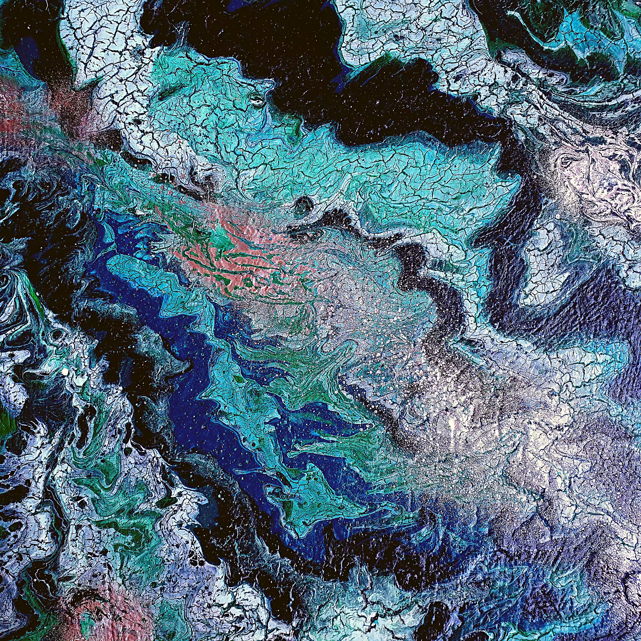  liquid cracks