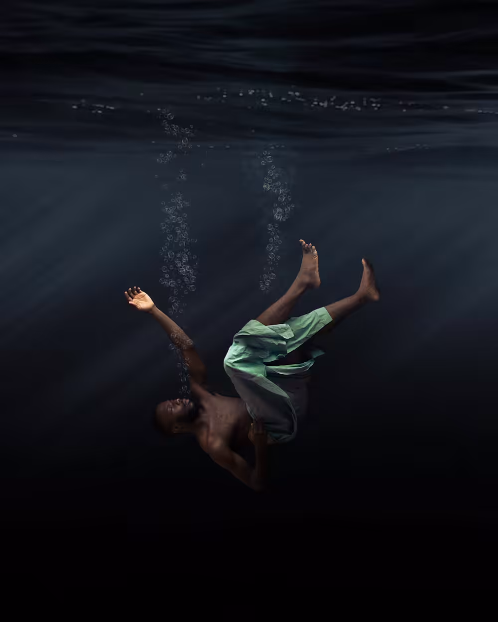 ERTRINKEN (drowning)