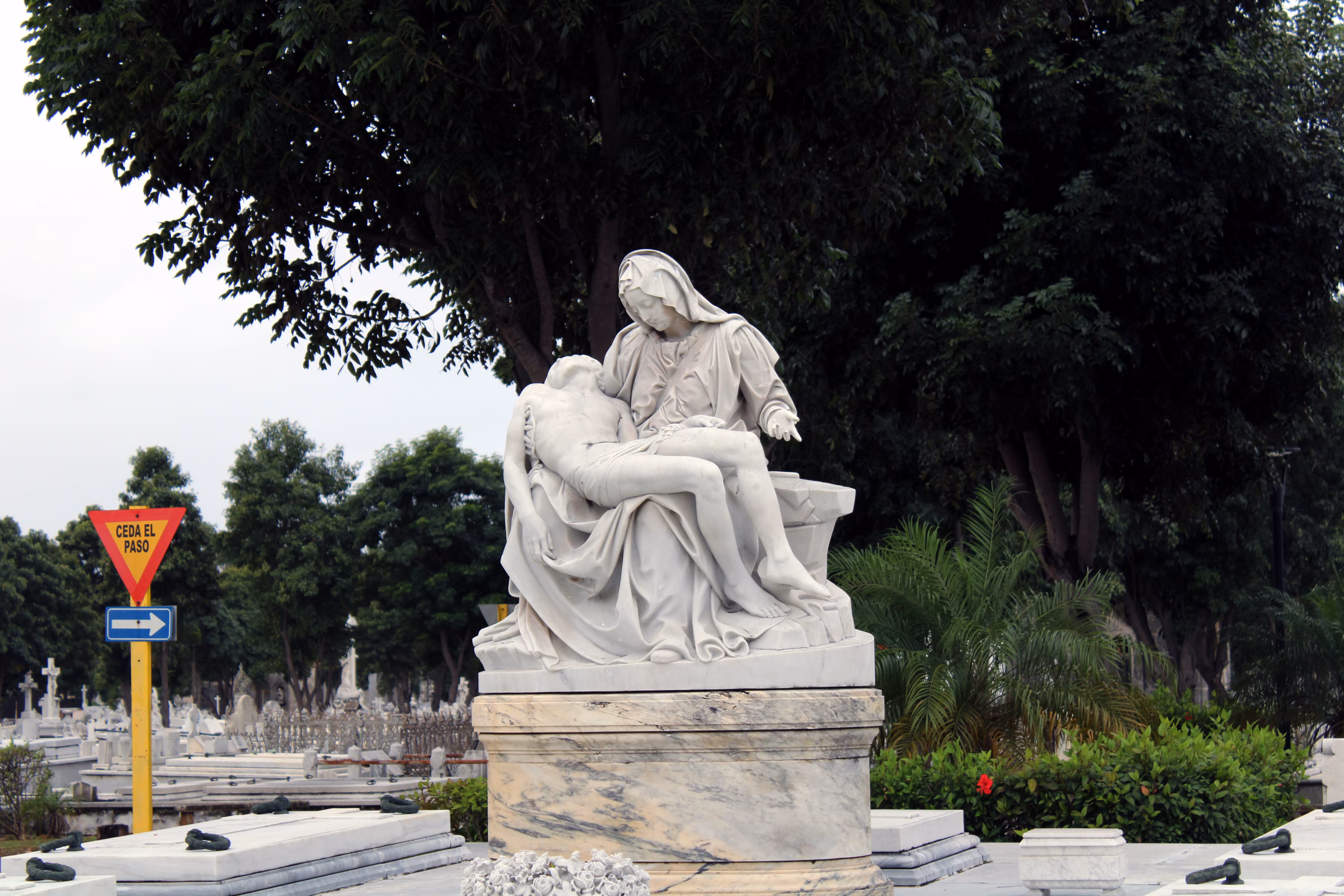 Necropolis 4