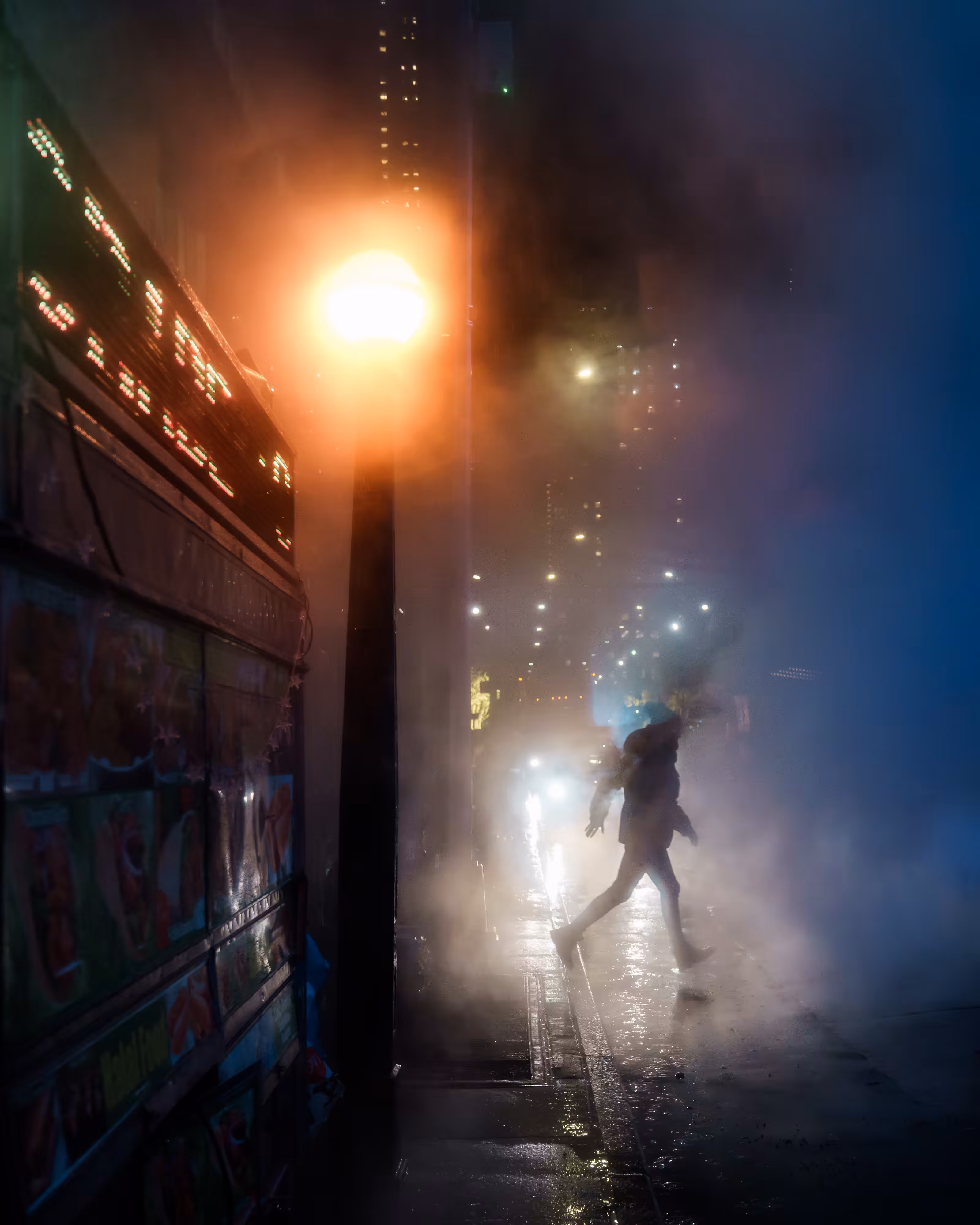 APPARITION #13/15
